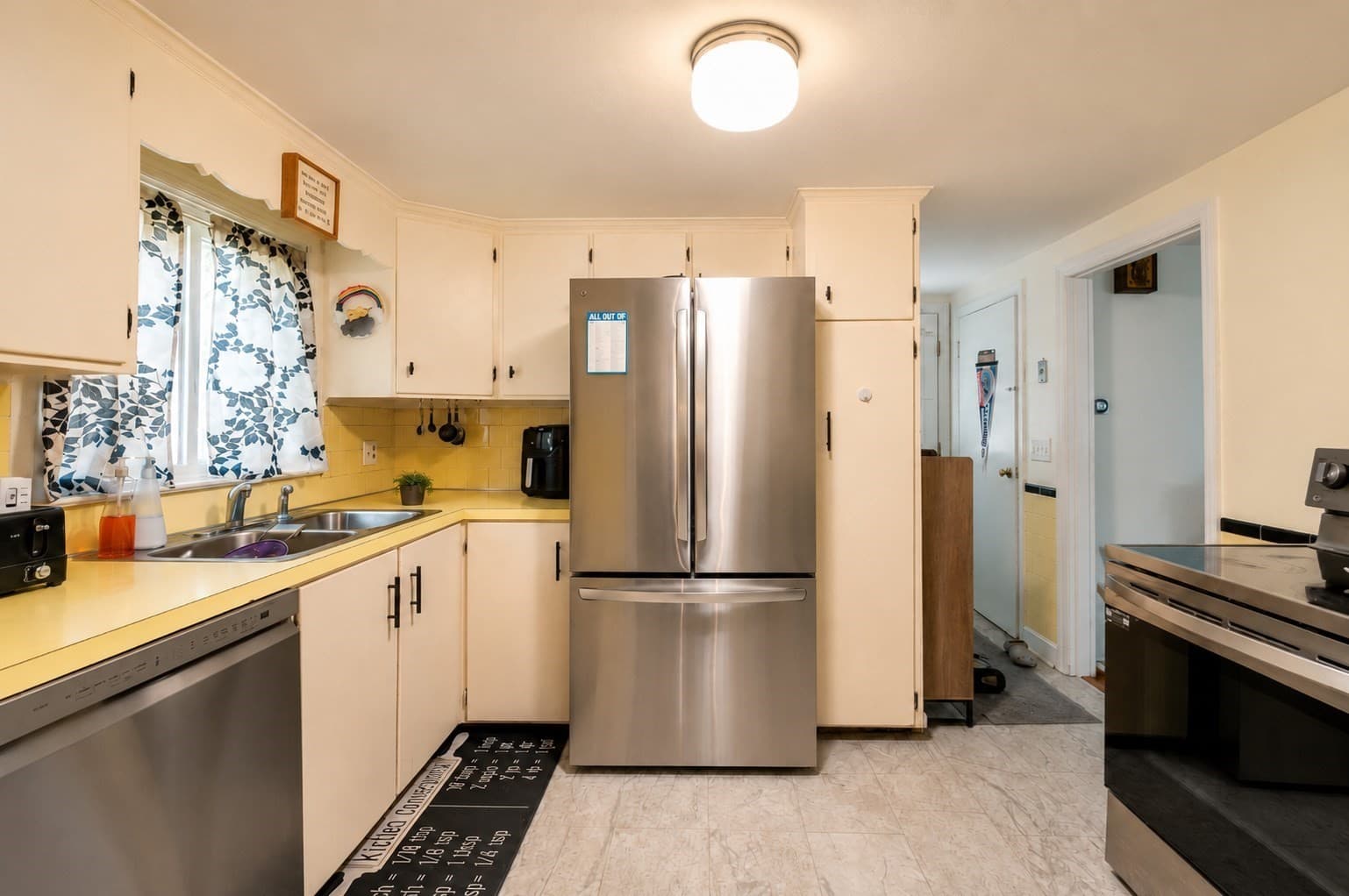 Single Family Residence at 83 Harman Avenue, Seekonk MA 02771, Seekonk, photo 8 of 20
