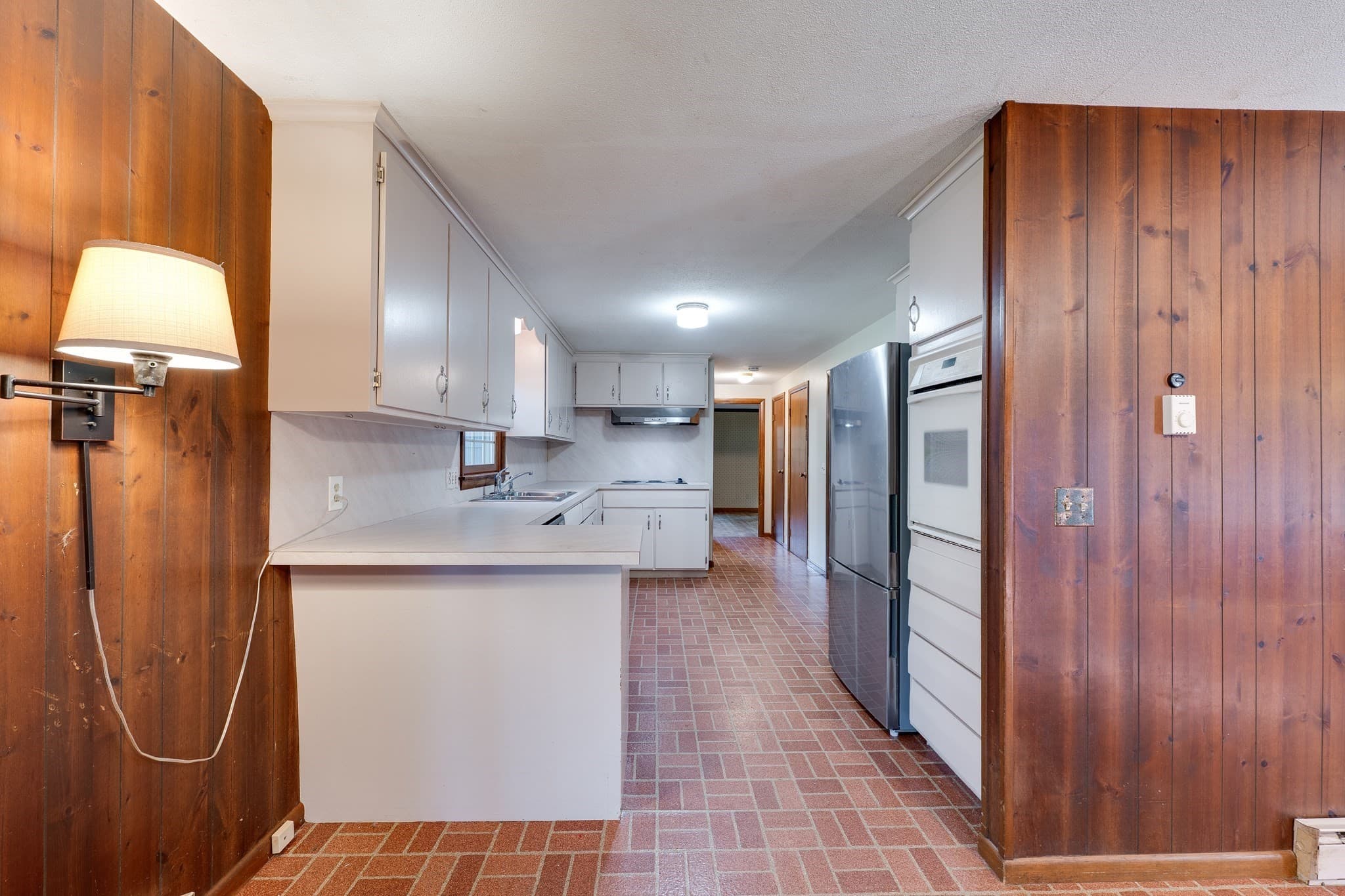 Single Family Residence at 29 Indian Spring Rd, East Longmeadow MA 01028, East Longmeadow, photo 6 of 40