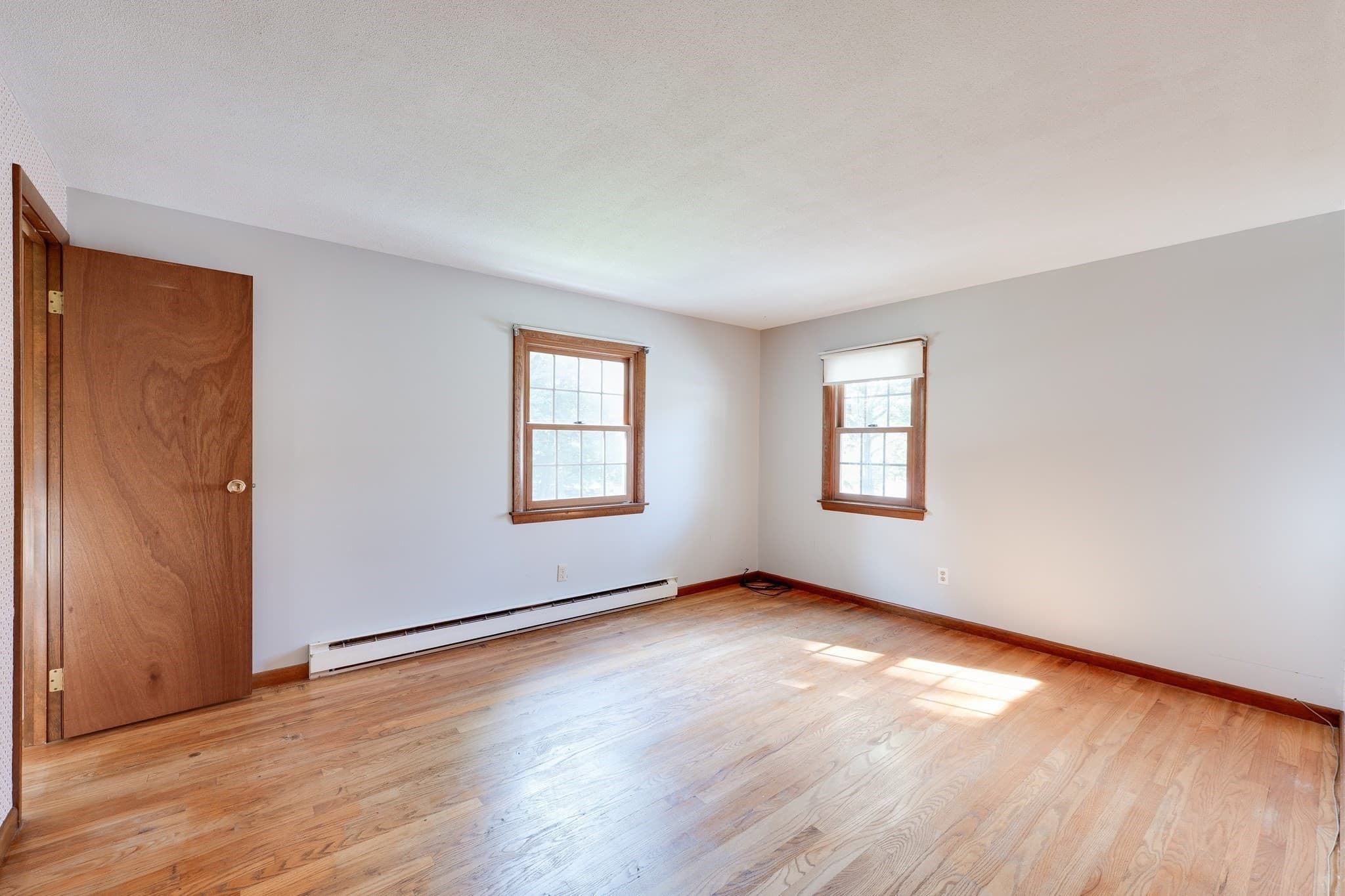Single Family Residence at 29 Indian Spring Rd, East Longmeadow MA 01028, East Longmeadow, photo 13 of 40