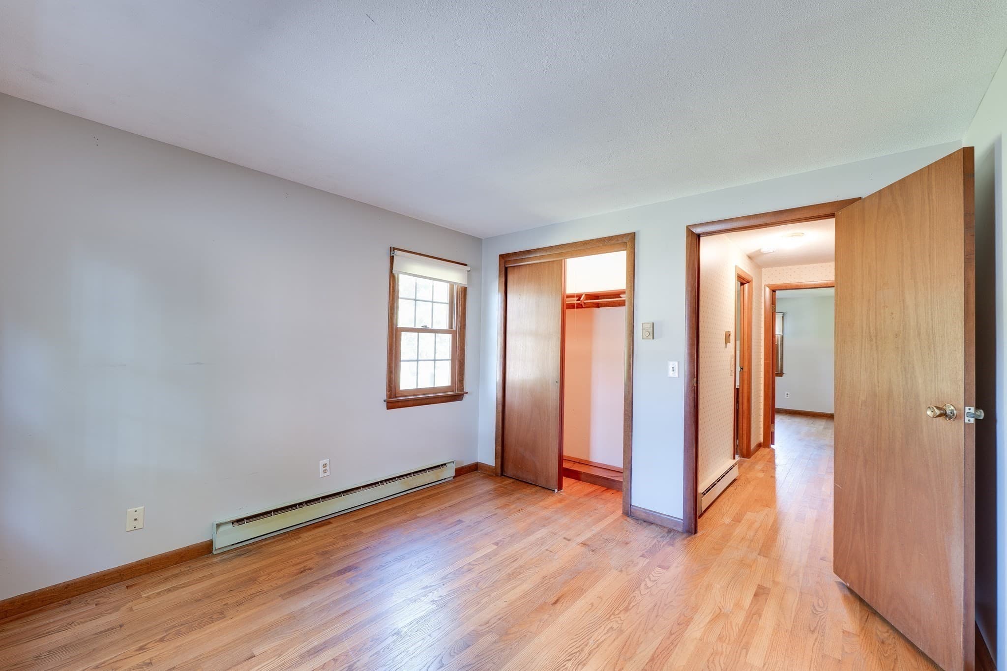 Single Family Residence at 29 Indian Spring Rd, East Longmeadow MA 01028, East Longmeadow, photo 15 of 40