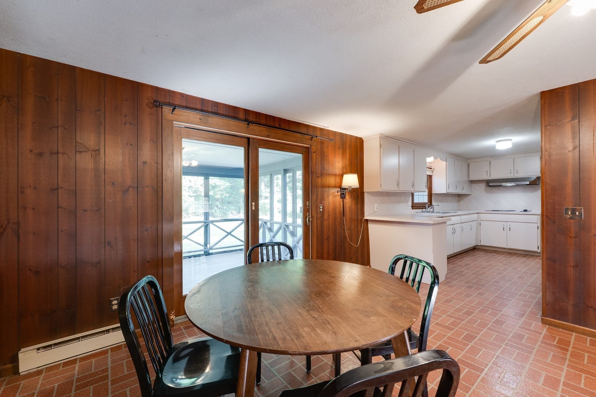 Single Family Residence at 29 Indian Spring Rd, East Longmeadow MA 01028, East Longmeadow, photo 11 of 40