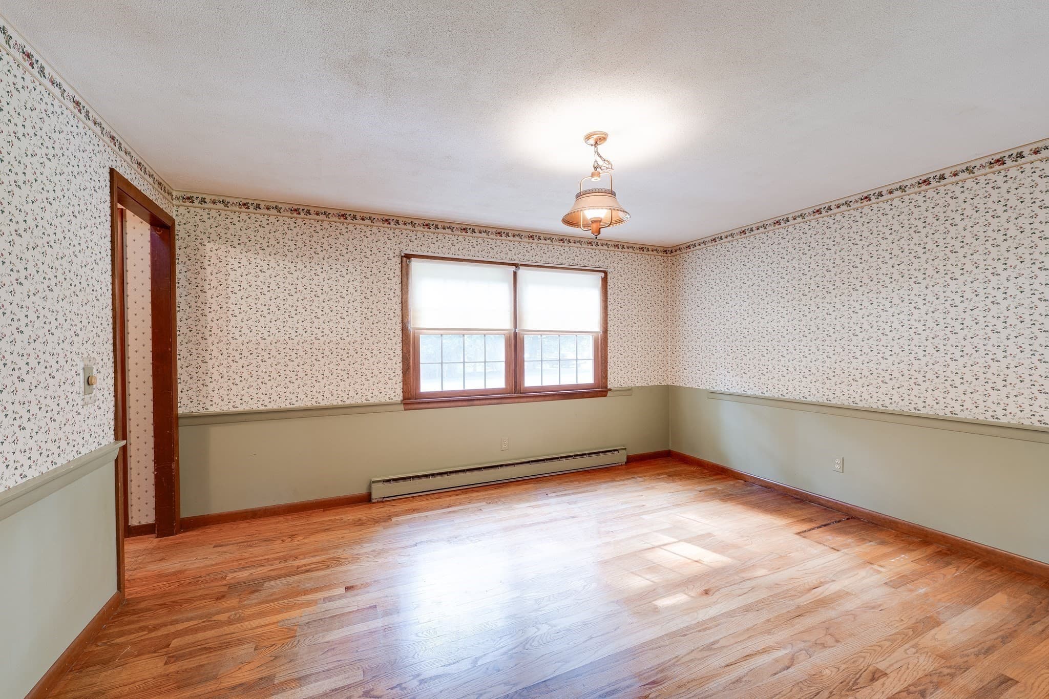 Single Family Residence at 29 Indian Spring Rd, East Longmeadow MA 01028, East Longmeadow, photo 25 of 40