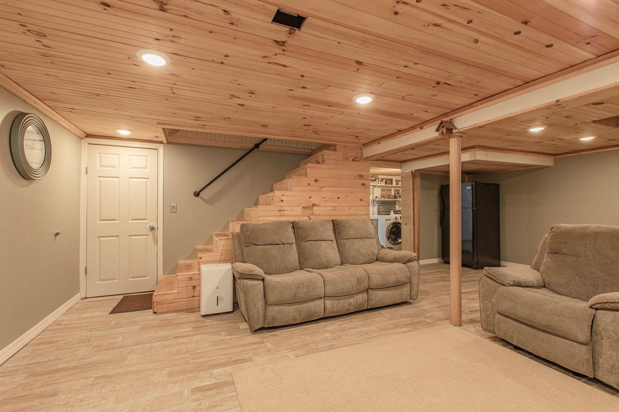 Single Family Residence at 133 Walnut Plain Rd, Rochester MA 02770, Rochester, photo 27 of 40