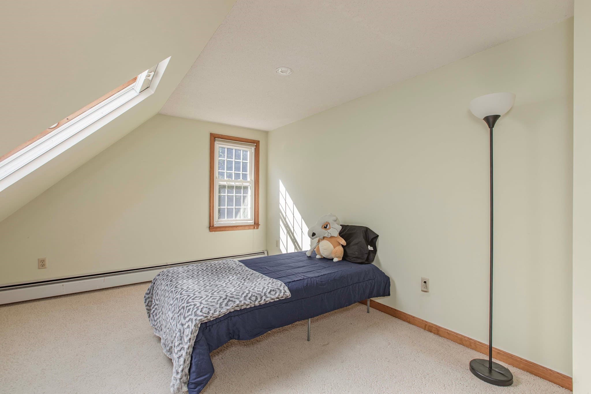 Single Family Residence at 133 Walnut Plain Rd, Rochester MA 02770, Rochester, photo 24 of 40