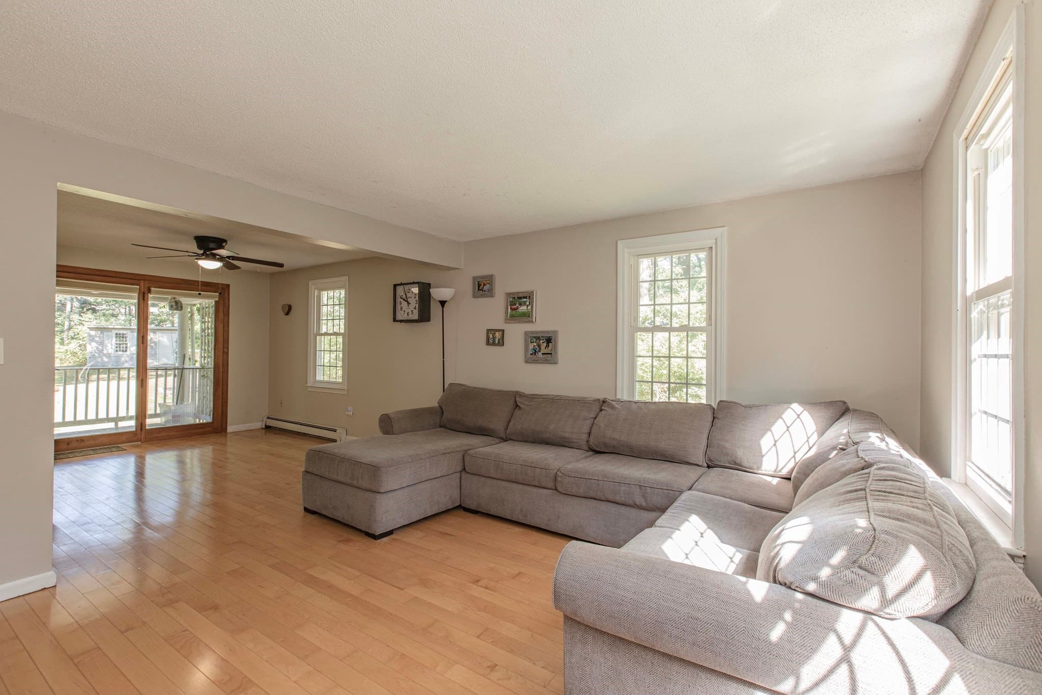 Single Family Residence at 133 Walnut Plain Rd, Rochester MA 02770, Rochester, photo 18 of 40