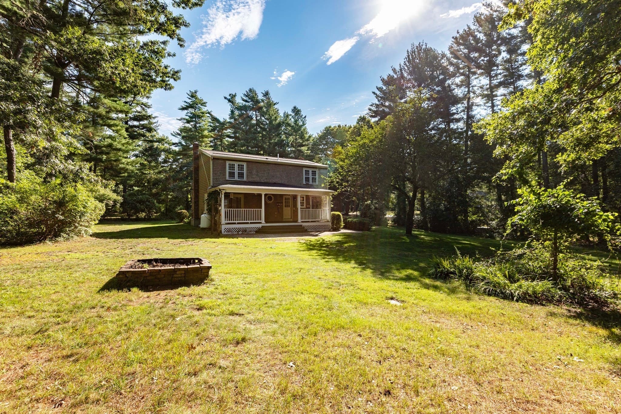 Single Family Residence at 133 Walnut Plain Rd, Rochester MA 02770, Rochester, photo 31 of 40