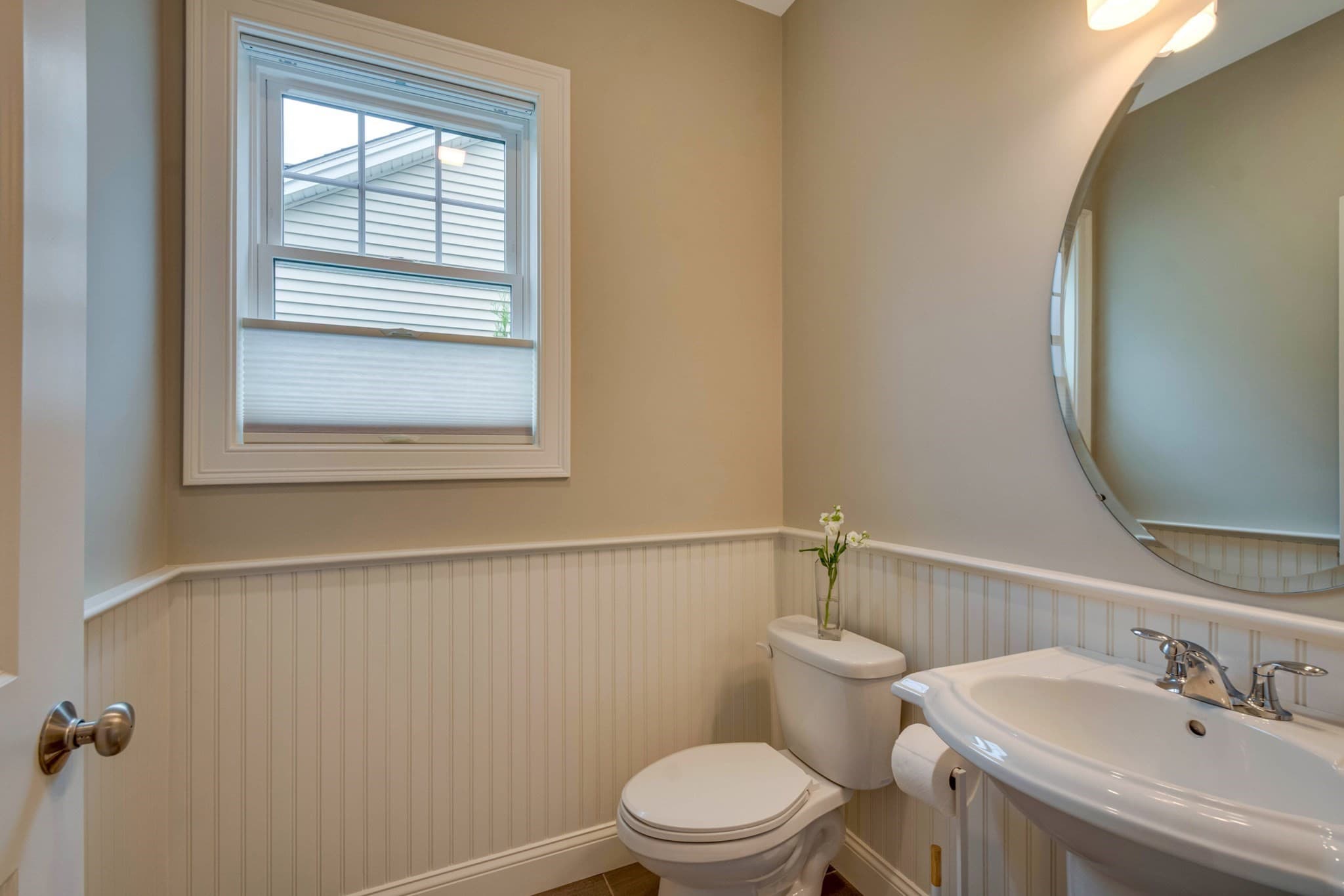 Condominium at 837 Ledgewood Way # 837, Clinton MA 01510, Clinton, photo 3 of 38