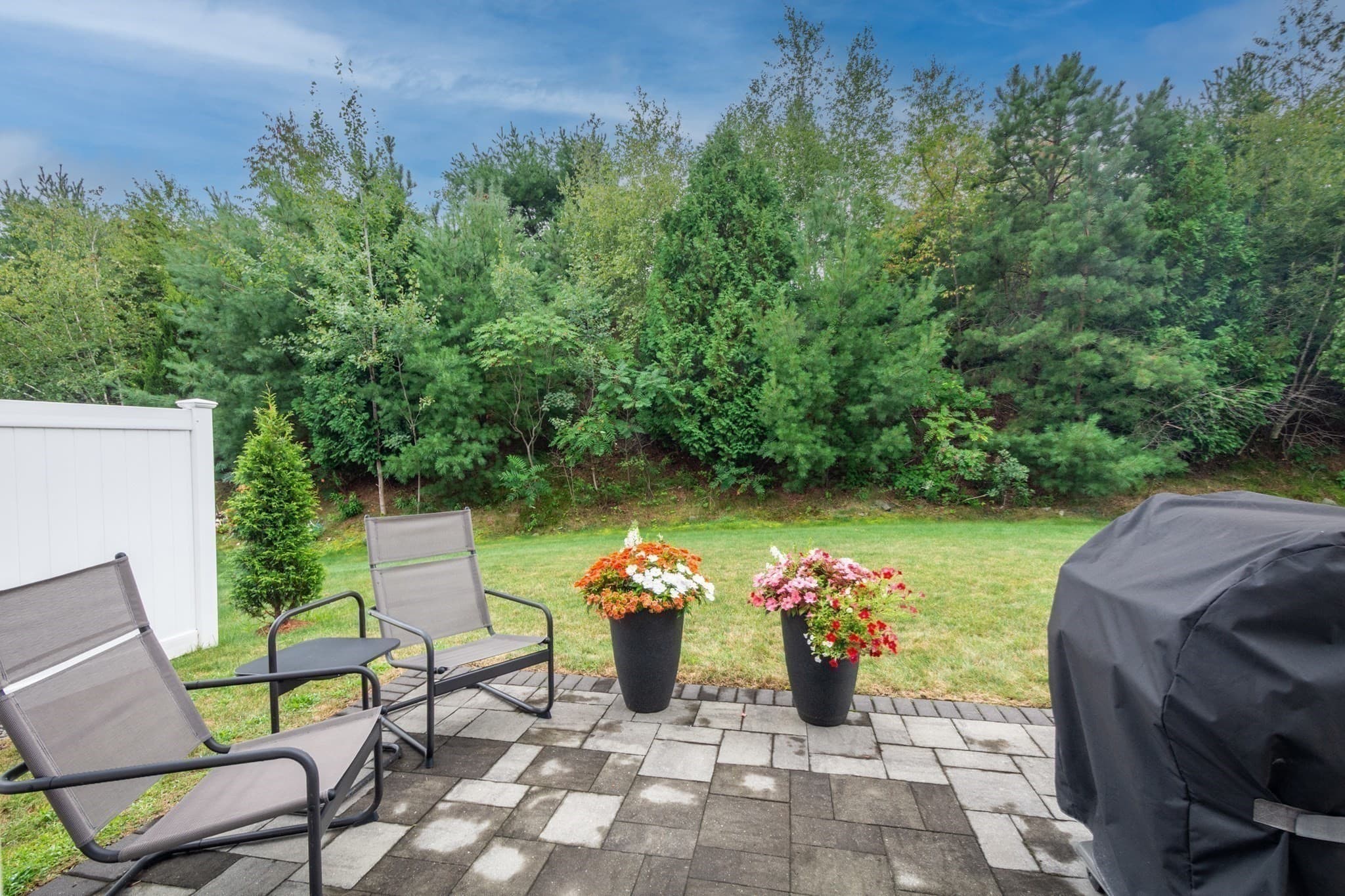Condominium at 837 Ledgewood Way # 837, Clinton MA 01510, Clinton, photo 29 of 38