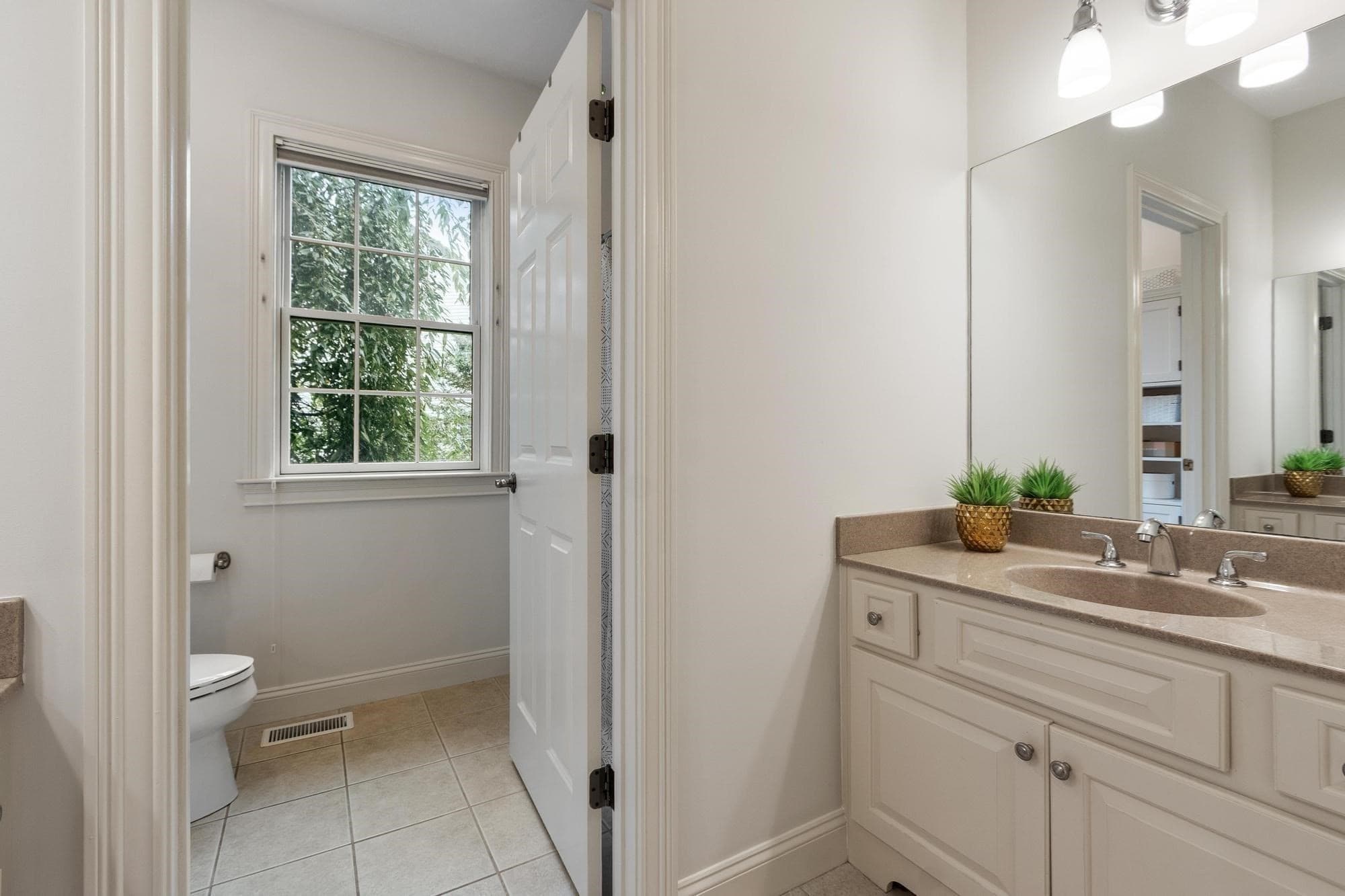 Single Family Residence at 6 Watkins Ln, Southborough MA 01772, Southborough, photo 19 of 42