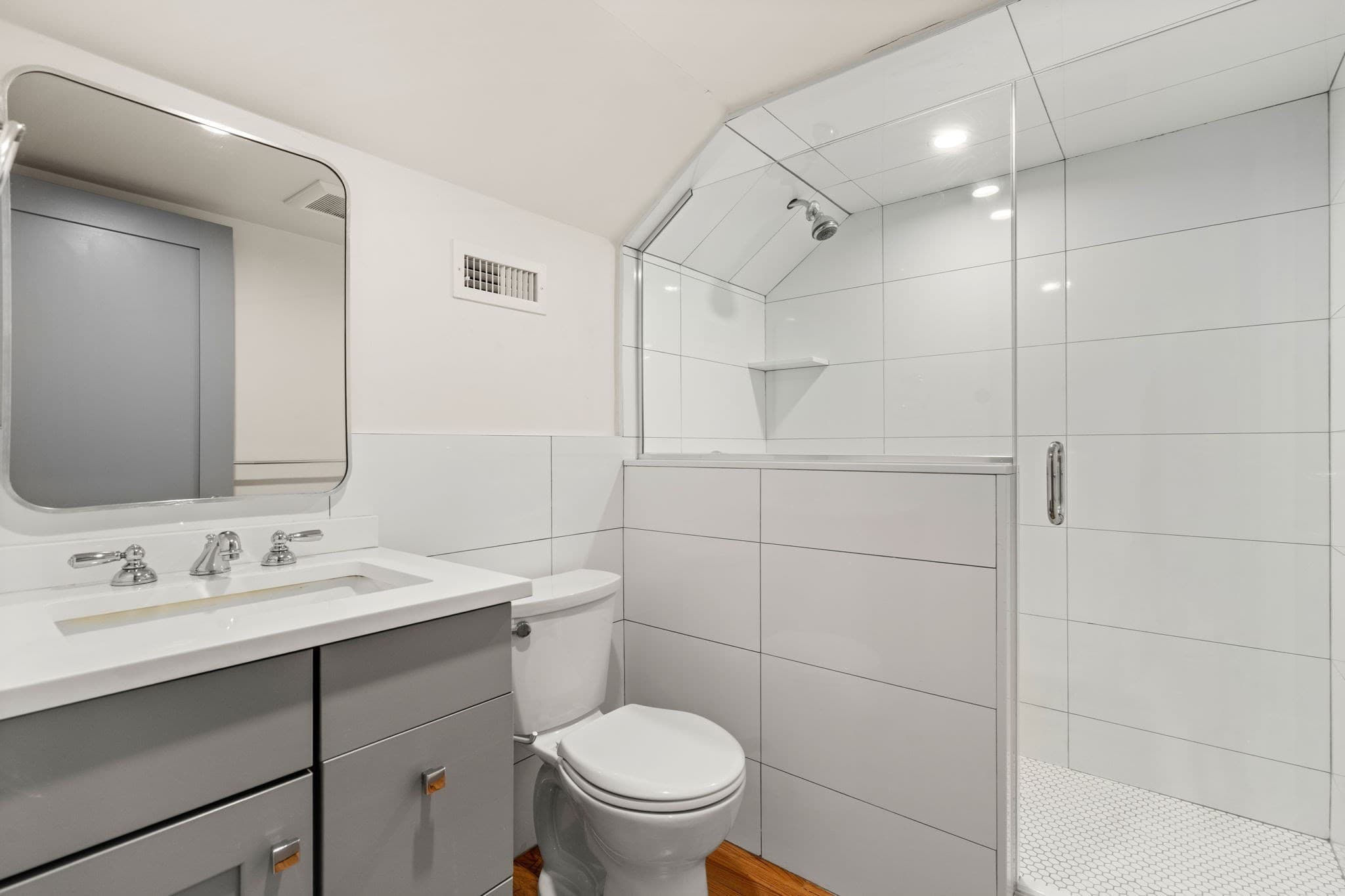 2 Family - 2 Units Up/Down at 588 Gallivan Blvd, Boston MA 02124, Boston, photo 26 of 41