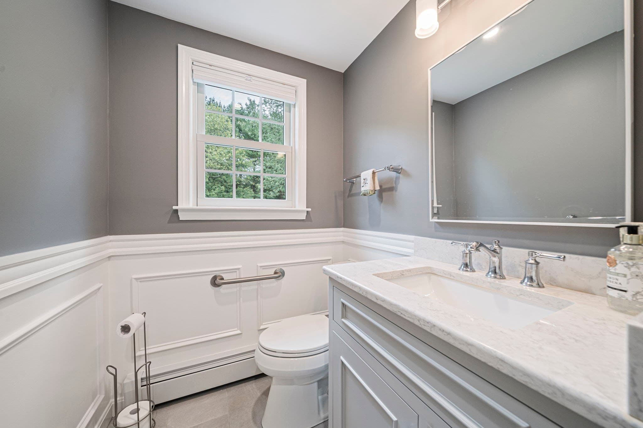 Single Family Residence at 535 Whiting St, Hanover MA 02339, Hanover, photo 10 of 21