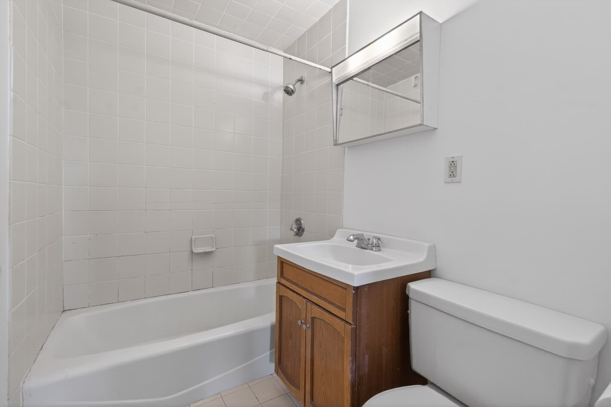 4 Family at 227-229 Newton Street, Waltham MA 02453, Waltham, photo 22 of 42