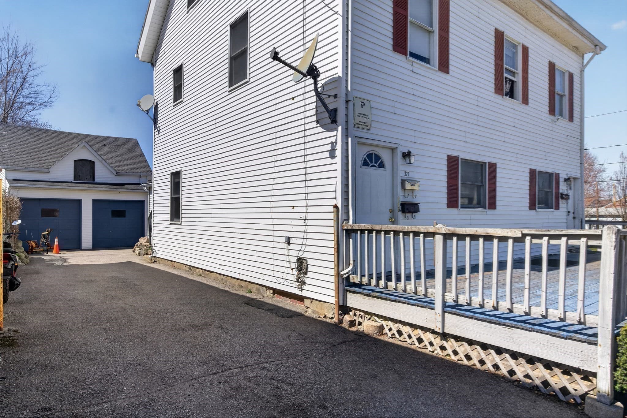 4 Family at 227-229 Newton Street, Waltham MA 02453, Waltham, photo 5 of 42