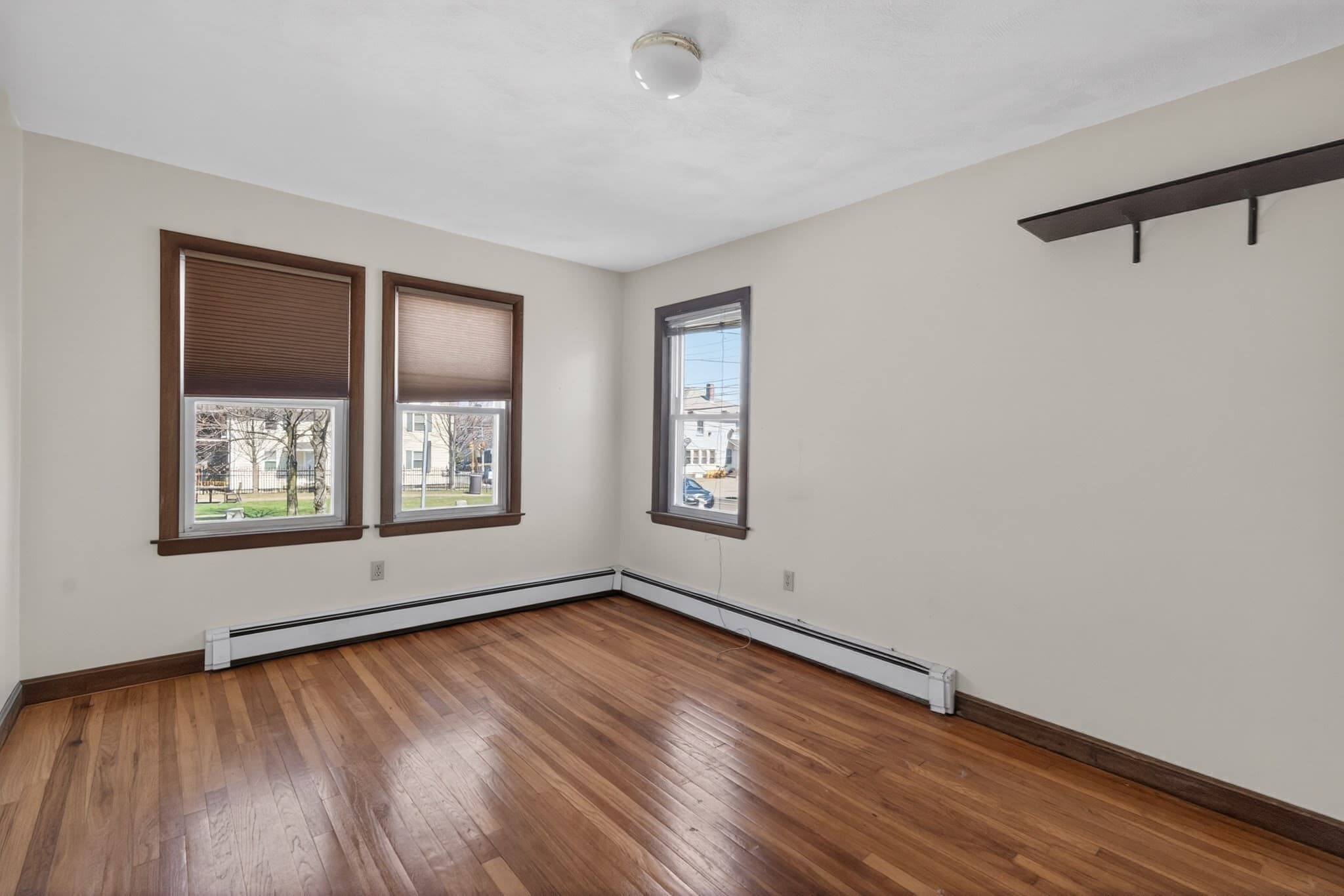 4 Family at 227-229 Newton Street, Waltham MA 02453, Waltham, photo 19 of 42