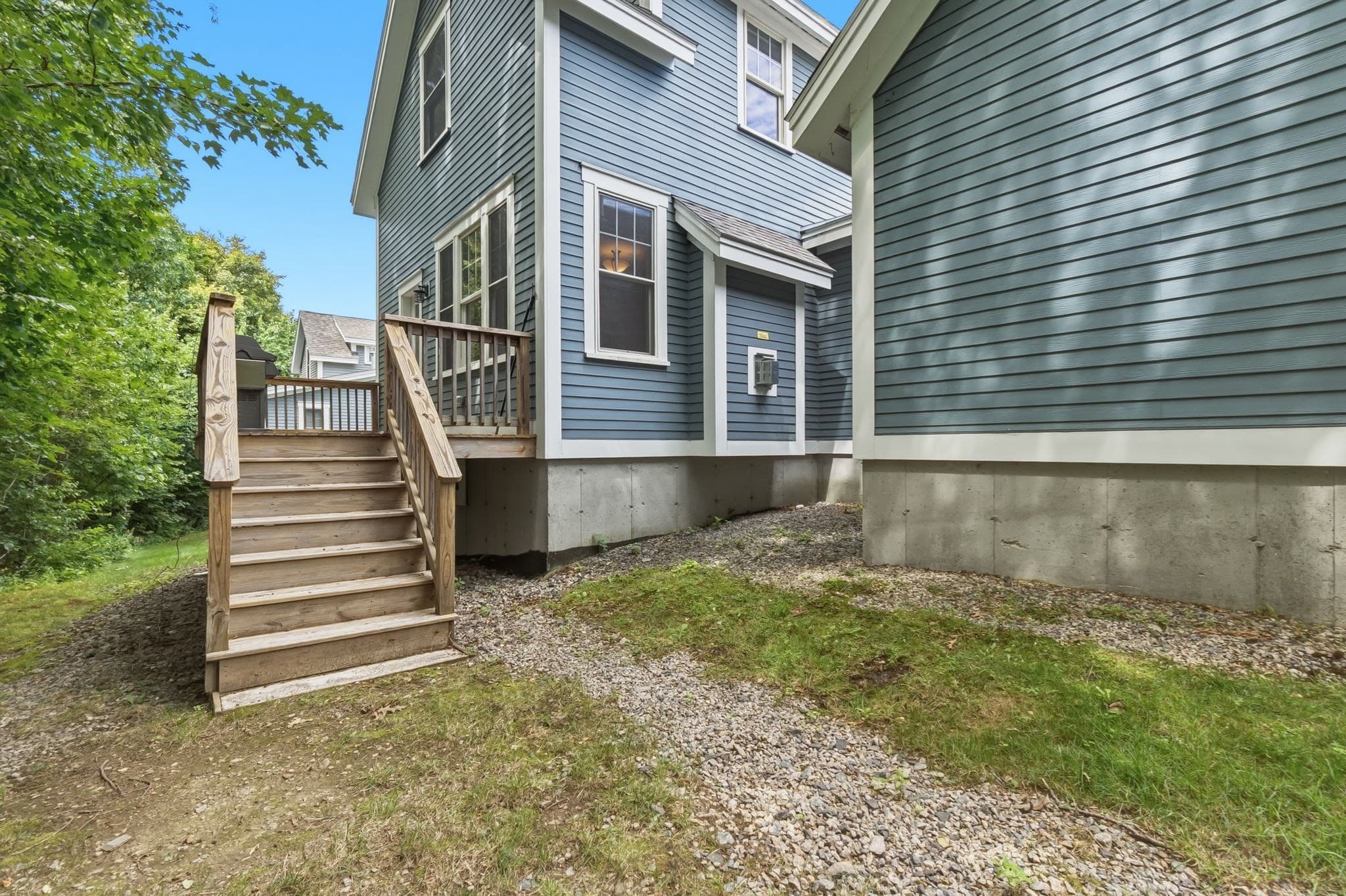 Condominium at 28 Follinsbee Ln # 28, West Newbury MA 01985, West Newbury, photo 34 of 42