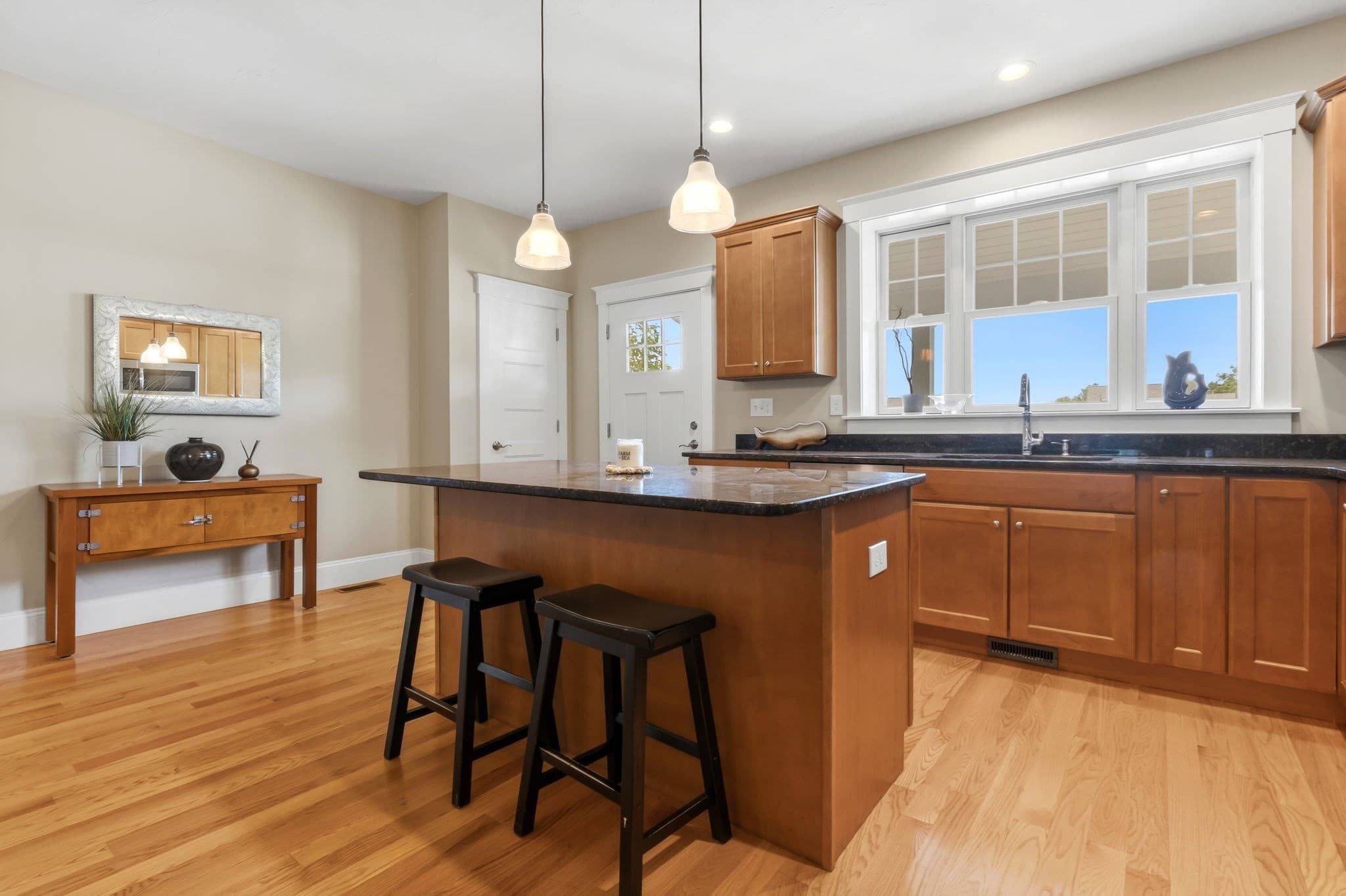 Condominium at 28 Follinsbee Ln # 28, West Newbury MA 01985, West Newbury, photo 18 of 42