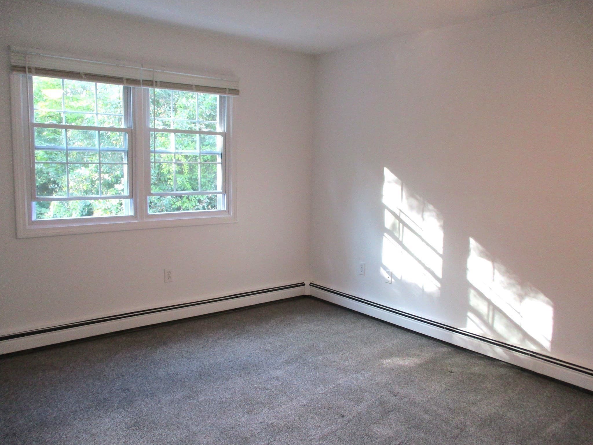 Condominium at 202 Heritage Ln # 202, Auburn MA 01501, Auburn, photo 14 of 19