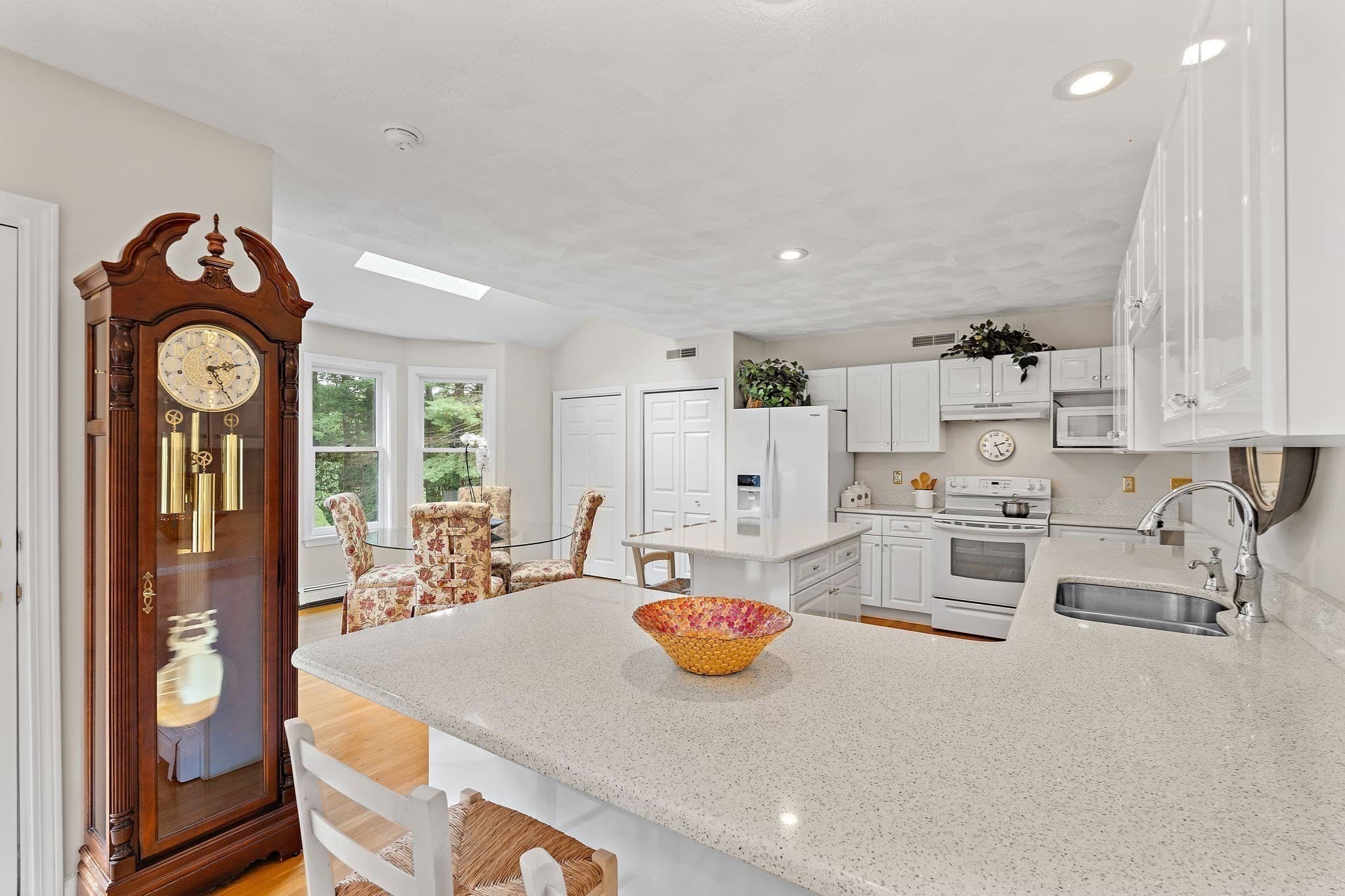 Single Family Residence at 5 Buckskin Lane, Westford MA 01886, Westford, photo 7 of 42