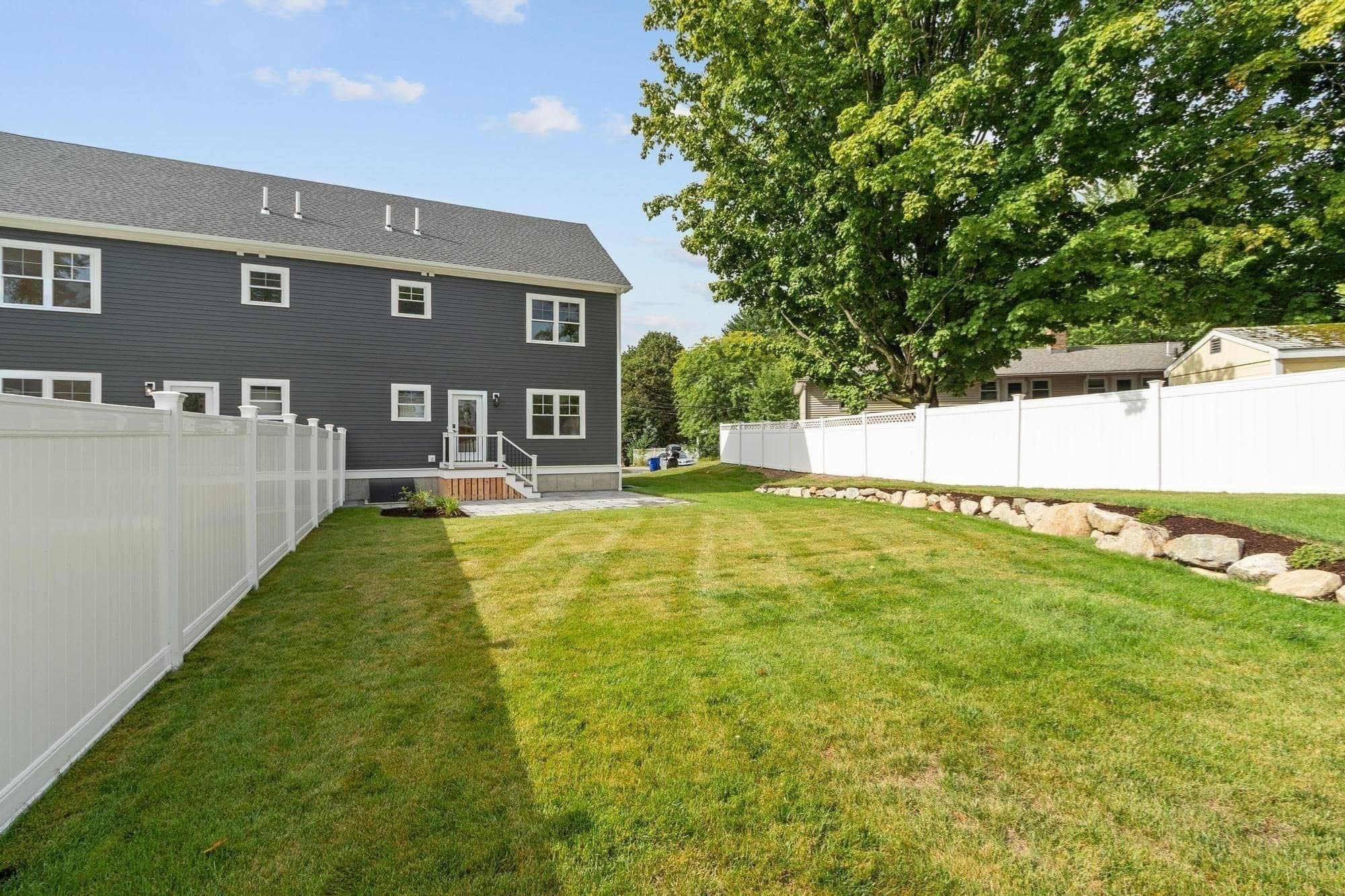 Condominium at 58 Neillian Street # 58, Bedford MA 01730, Bedford, photo 38 of 42