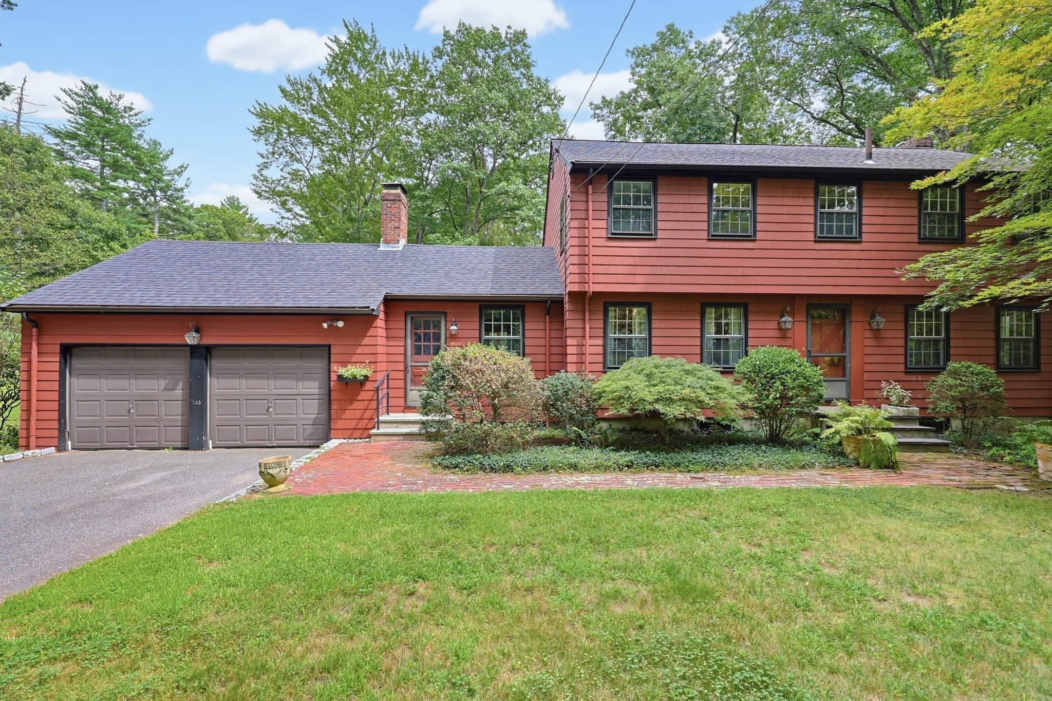 145 Nason Hill Rd, Sherborn MA 01770