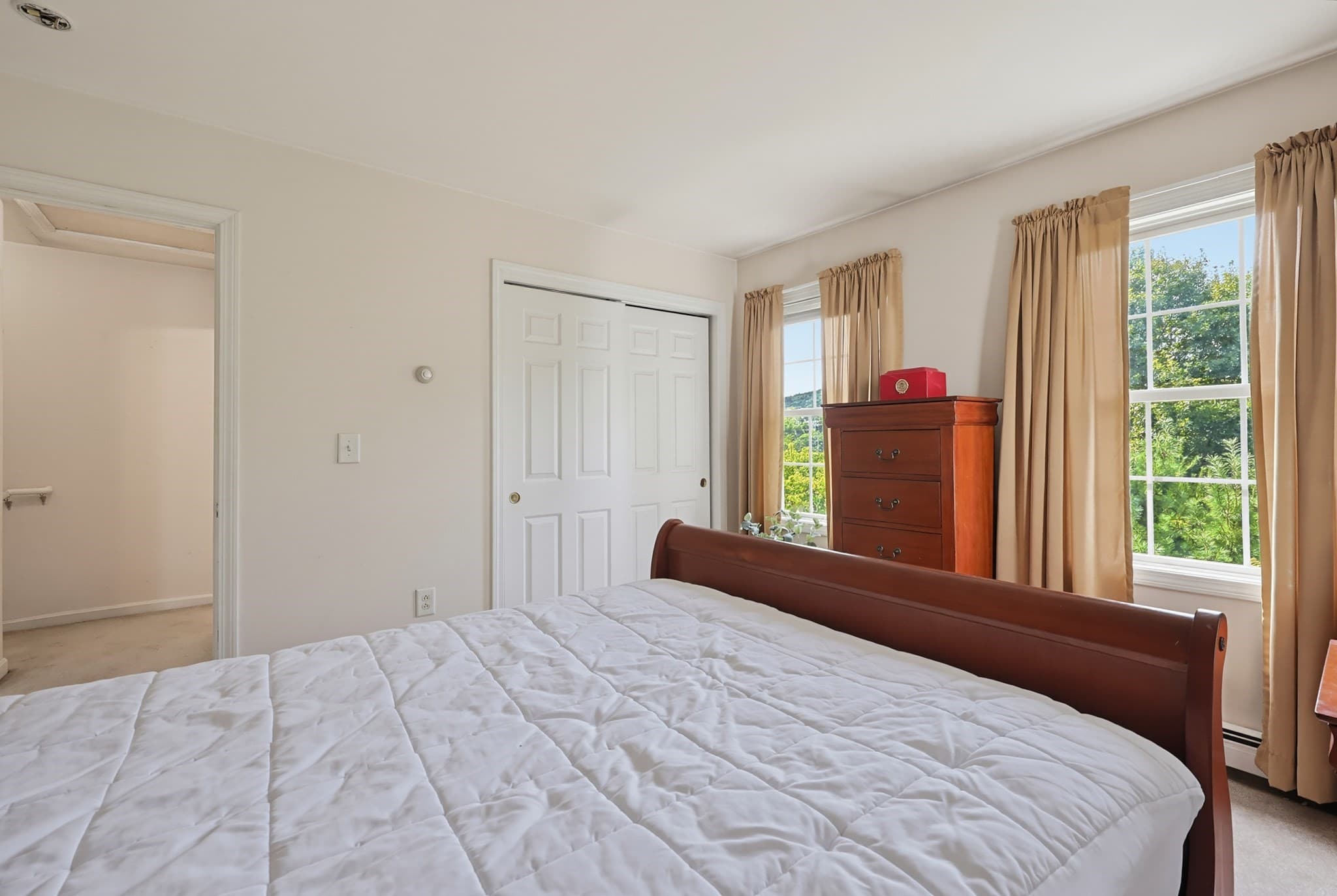 Single Family Residence at 474 Plantation St, Worcester MA 01605, Worcester, photo 21 of 24
