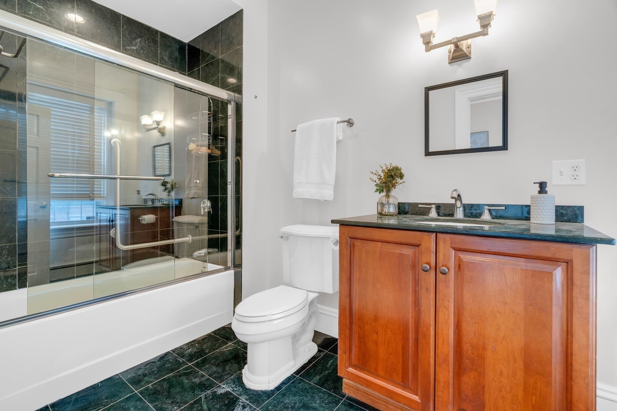 Condominium at 69 Rutland St # 3, Boston MA 02118, photo 29 of 39