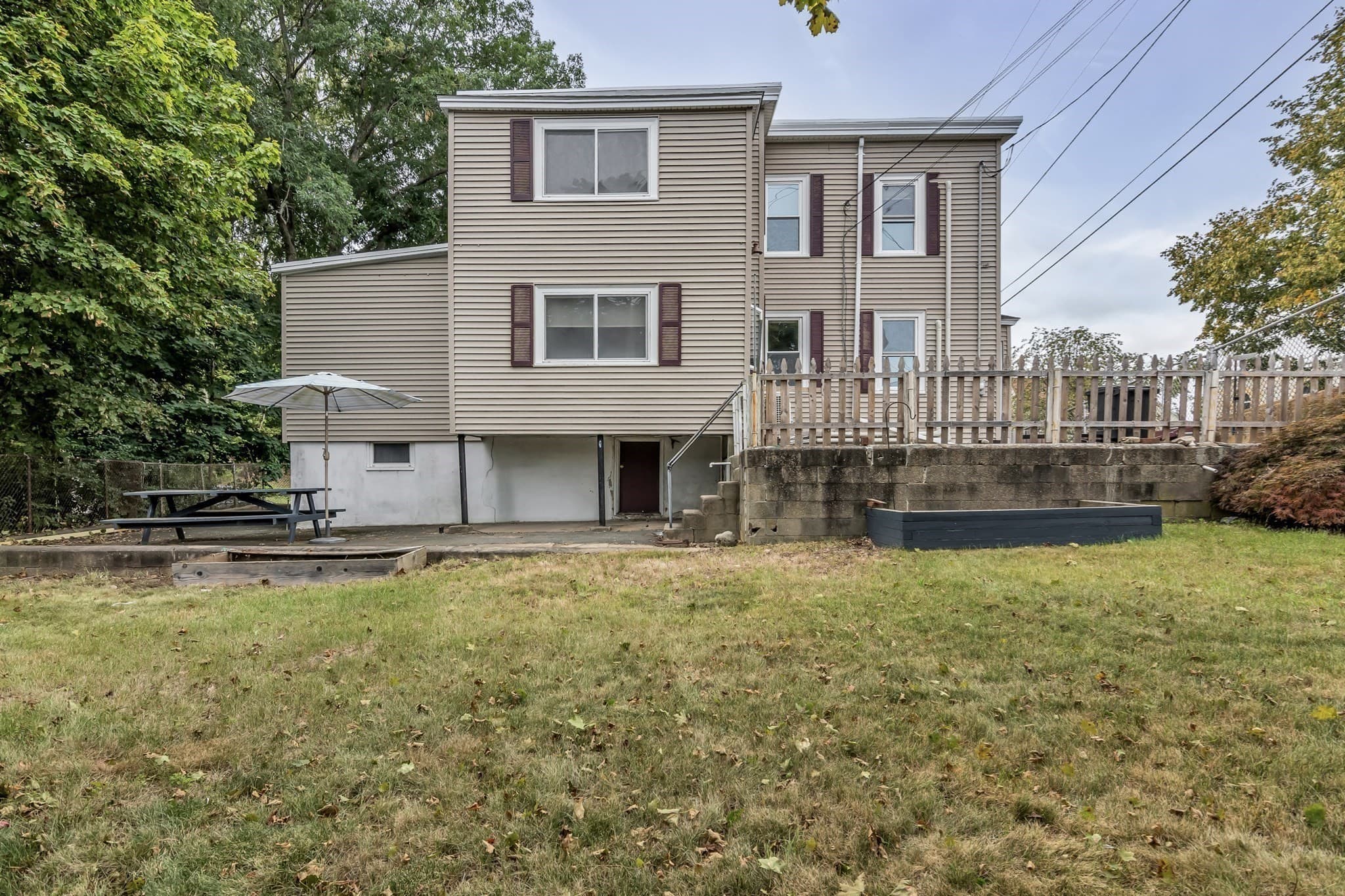 Single Family Residence at 3 Cleveland St, Salem MA 01970, Salem, photo 34 of 42