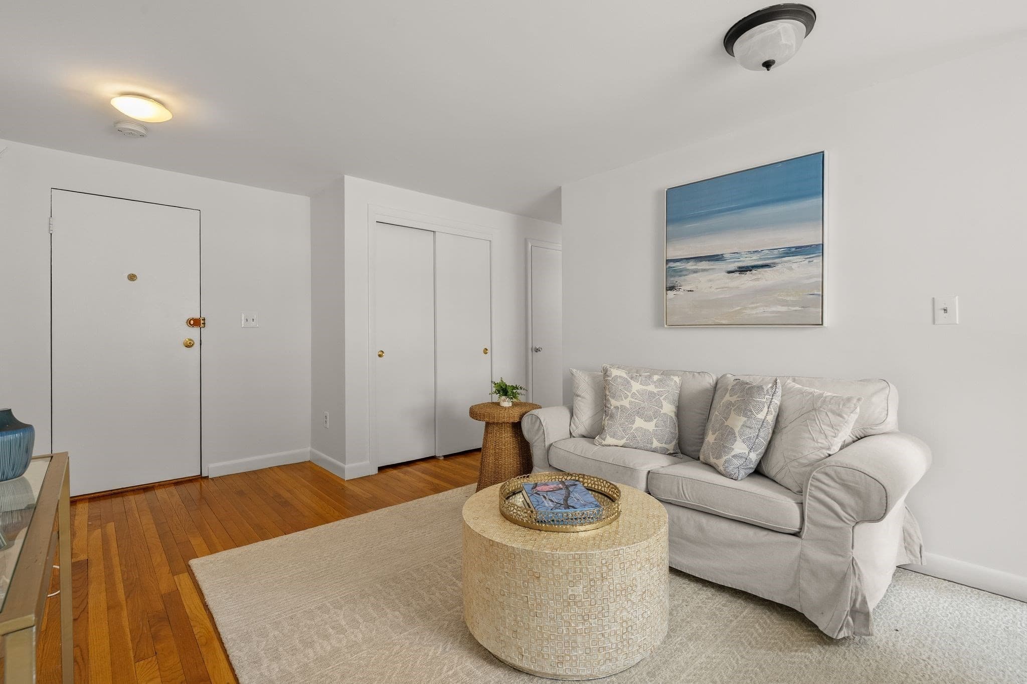 Condominium at 133 Beaconsfield Rd # 23, Brookline MA 02445, Brookline, photo 3 of 18