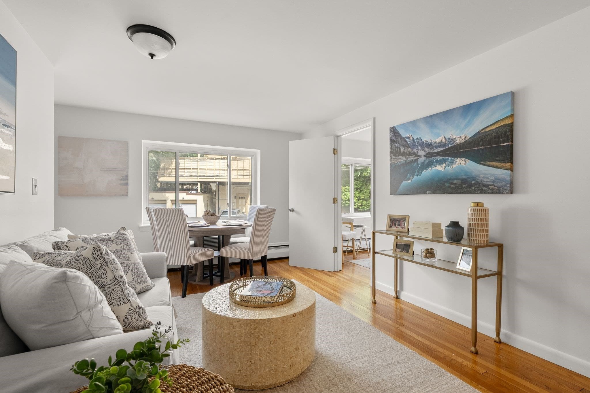 Condominium at 133 Beaconsfield Rd # 23, Brookline MA 02445, Brookline, photo 5 of 18