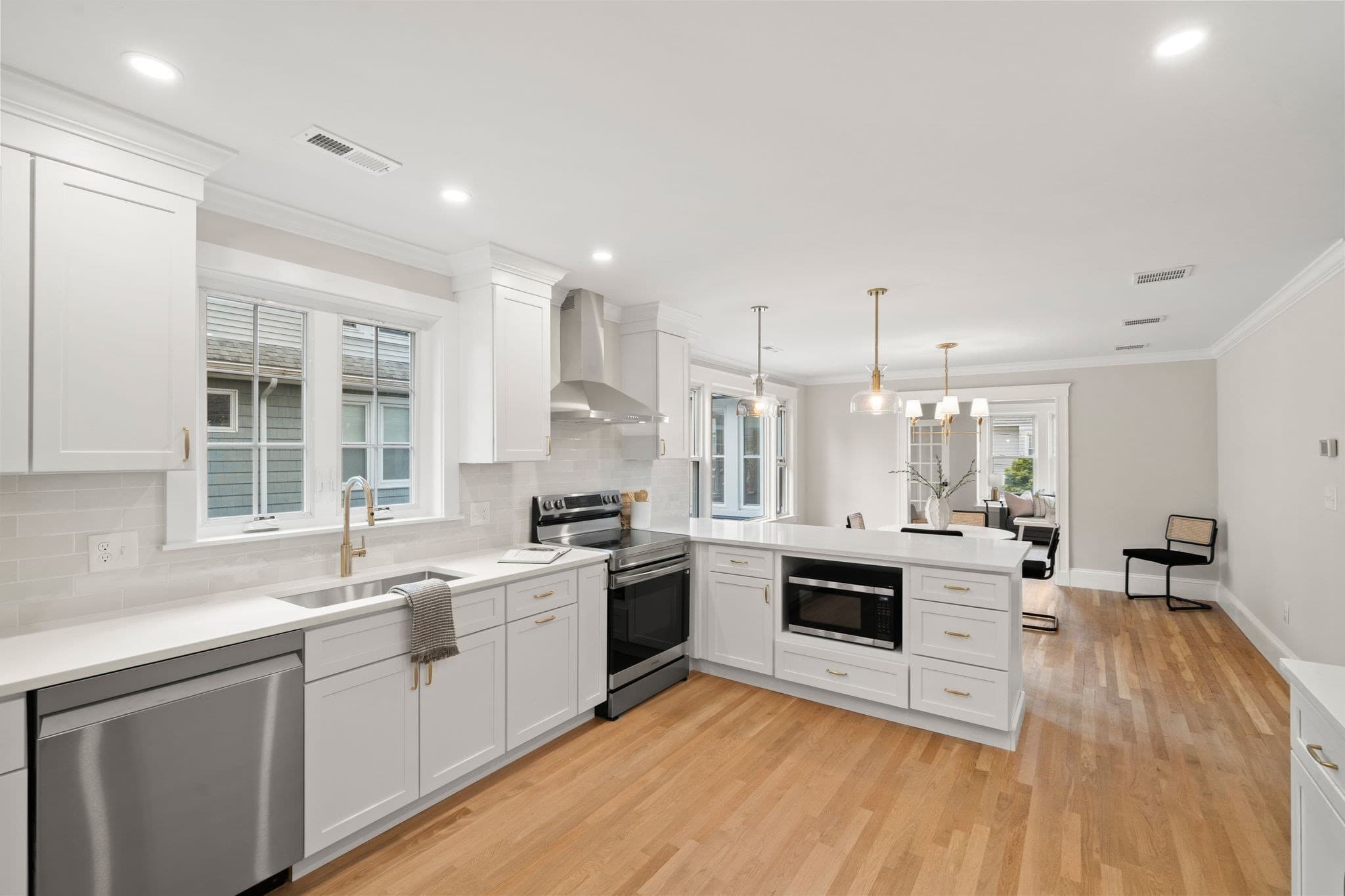 Condominium at 33 Pondview Road # 33, Arlington MA 02474, Arlington, photo 12 of 33