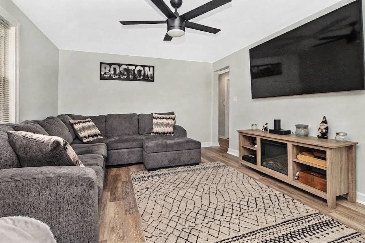 Single Family Residence at 42 Mokema Ave, Waltham MA 02451, Waltham, photo 6 of 21