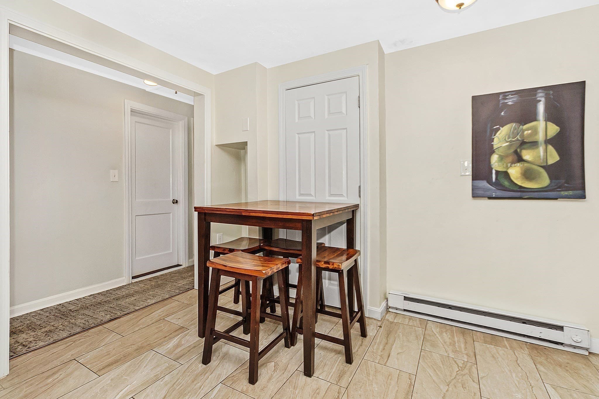 Single Family Residence at 42 Mokema Ave, Waltham MA 02451, Waltham, photo 5 of 21