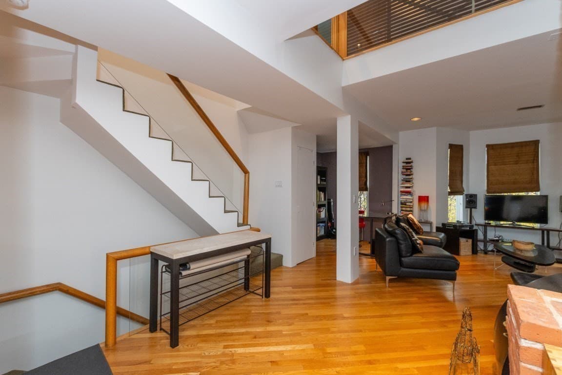 2 Family - 2 Units Up/Down at 44-46 Western Avenue, Cambridge MA 02139, Cambridge, photo 10 of 30