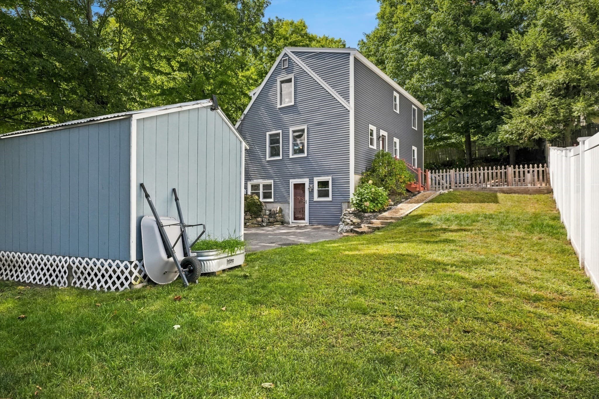 Single Family Residence at 104 Center St., Groveland MA 01834, Groveland, photo 6 of 28