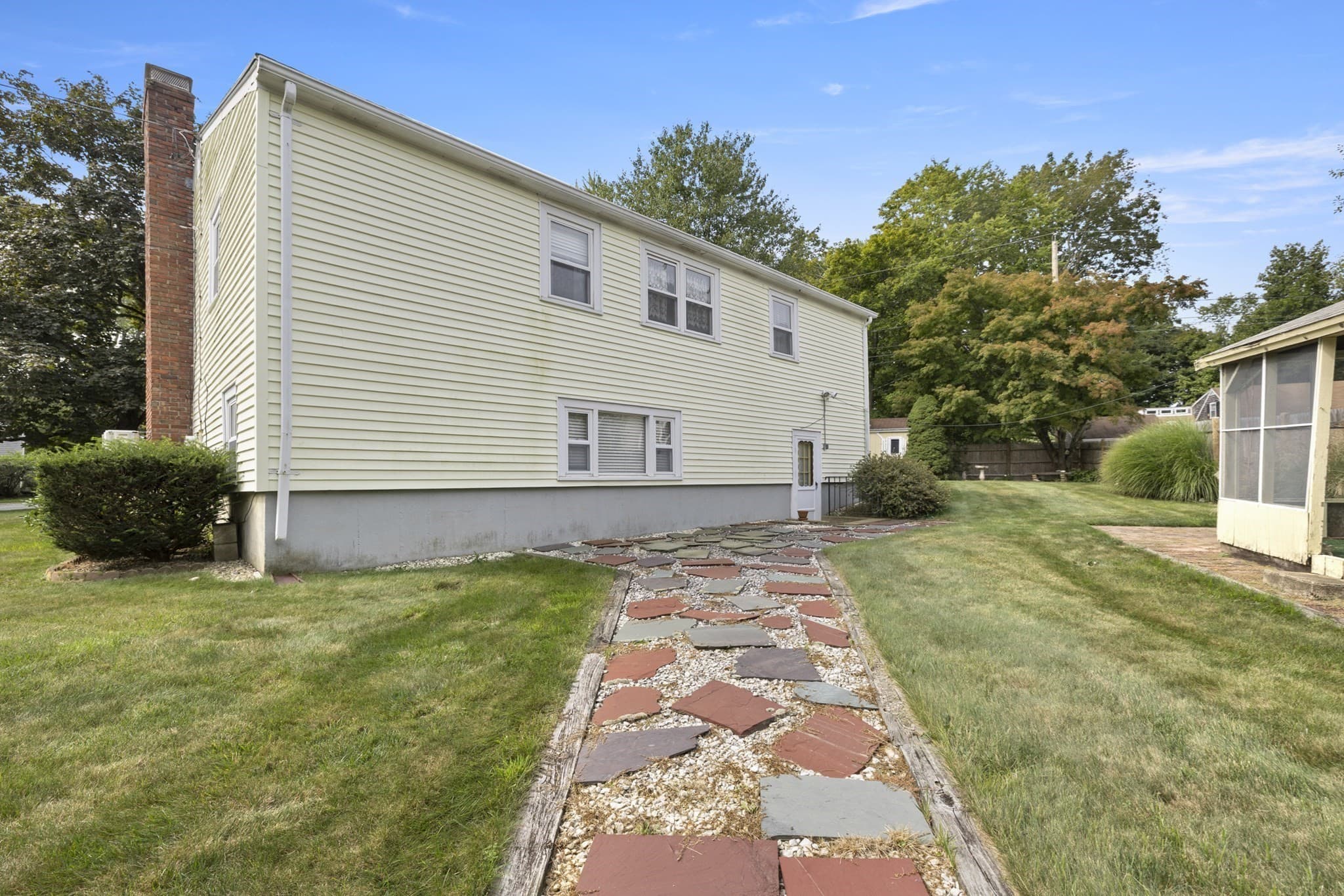 Single Family Residence at 8 Russell Road, Whitman MA 02382, Whitman, photo 17 of 20
