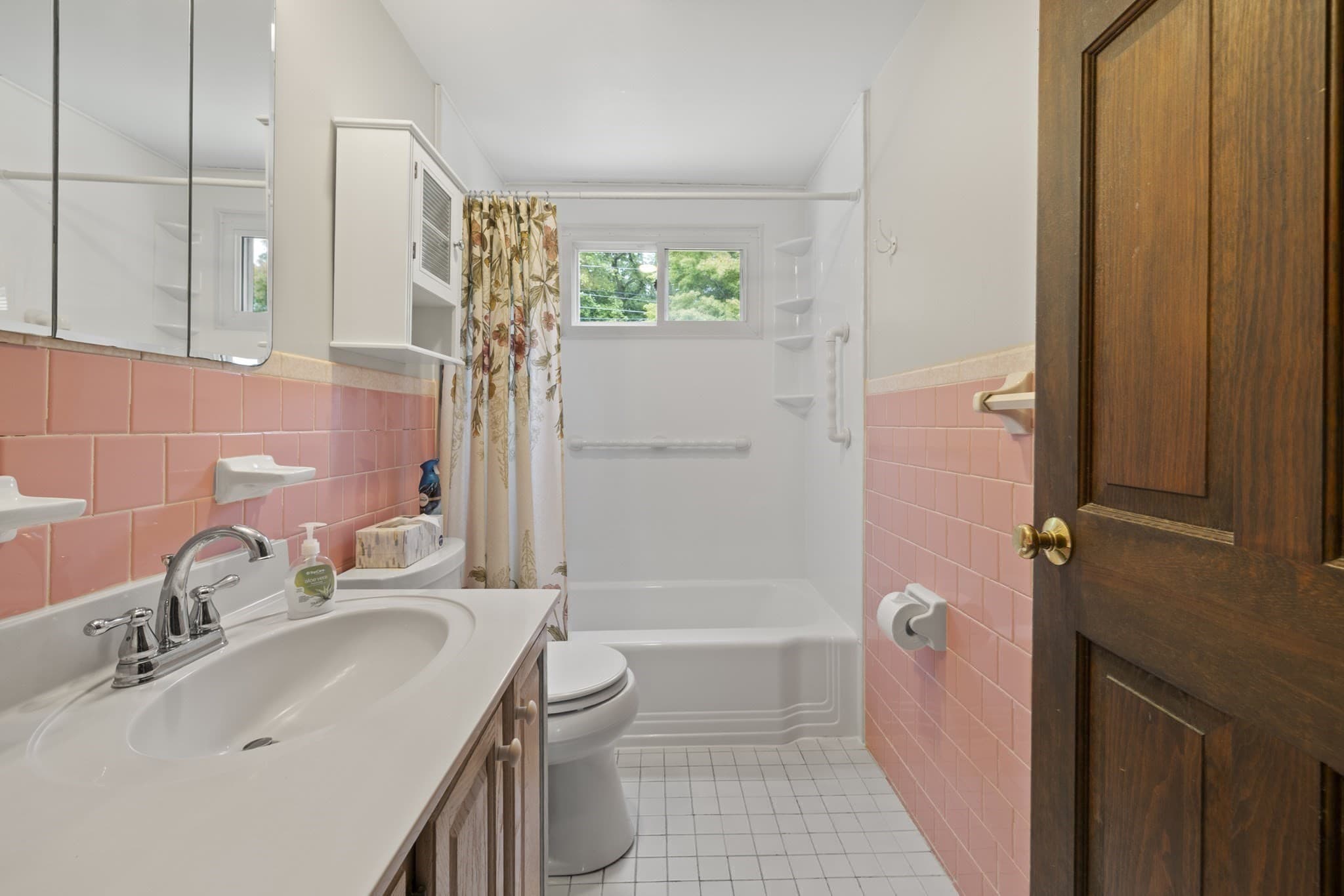 Single Family Residence at 8 Russell Road, Whitman MA 02382, Whitman, photo 14 of 20
