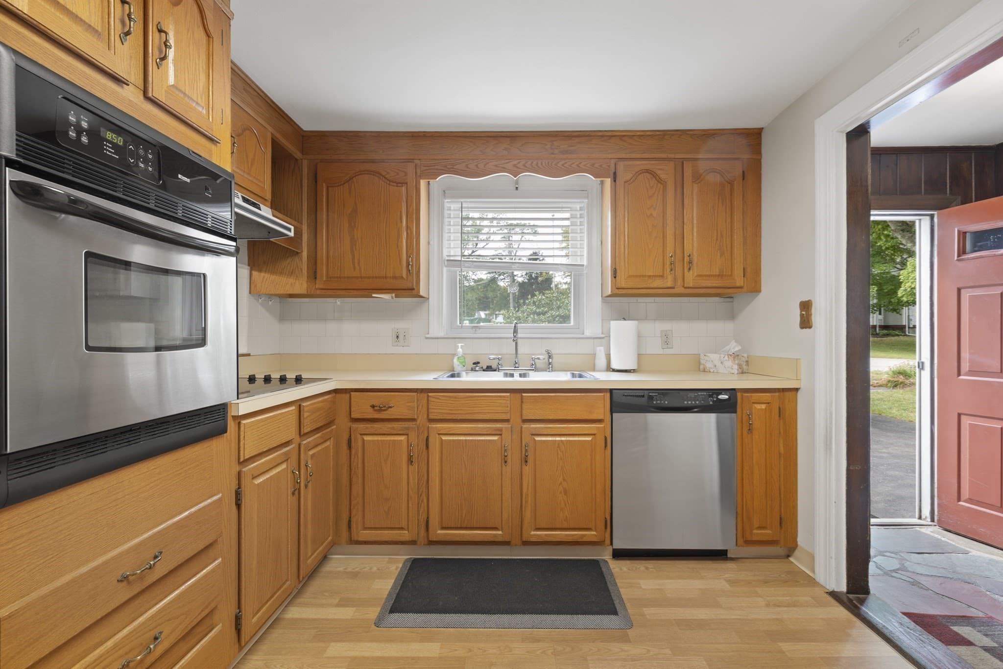 Single Family Residence at 8 Russell Road, Whitman MA 02382, Whitman, photo 4 of 20