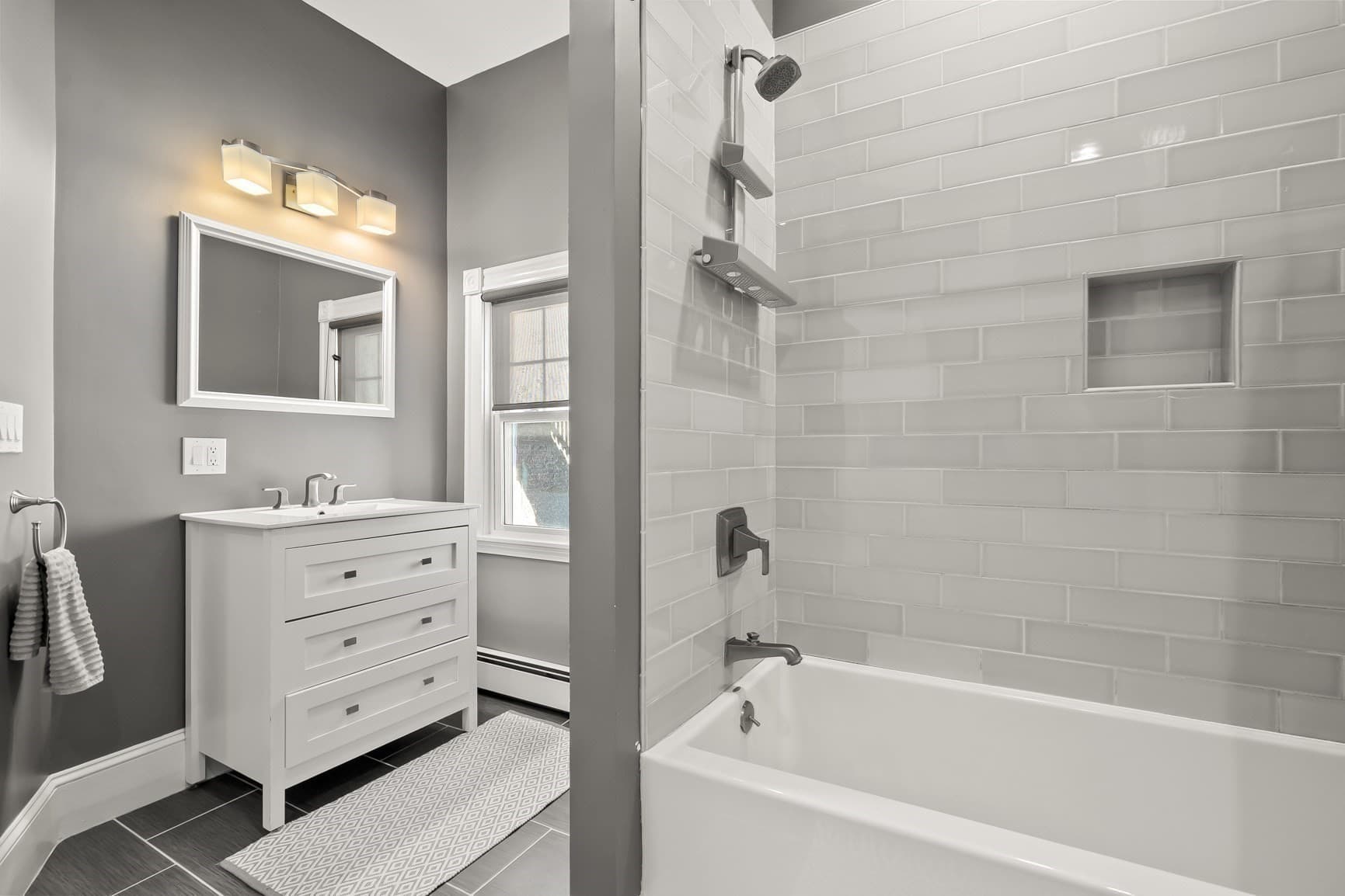 Single Family Residence at 372 Silver St, Boston MA 02127, photo 16 of 20