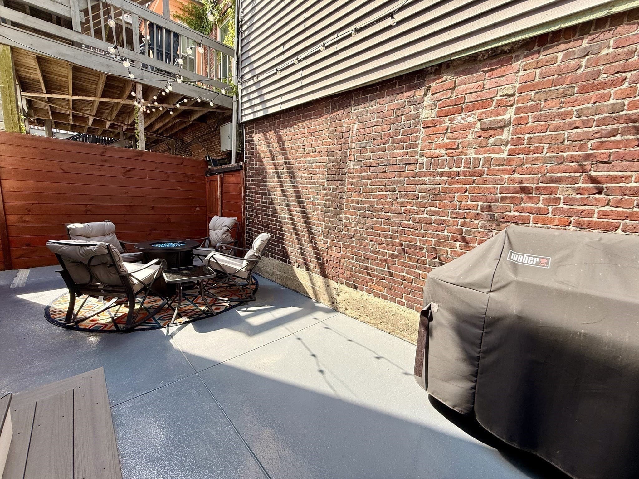 Single Family Residence at 372 Silver St, Boston MA 02127, photo 18 of 20