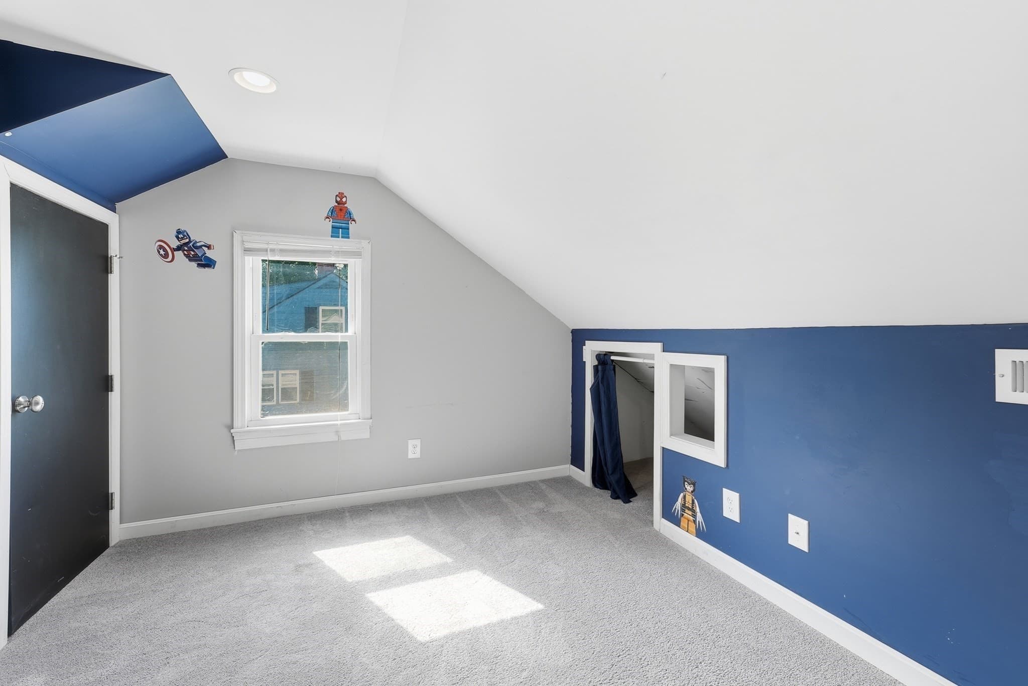 Single Family Residence at 401 Kings Hwy, West Springfield MA 01089, West Springfield, photo 30 of 39