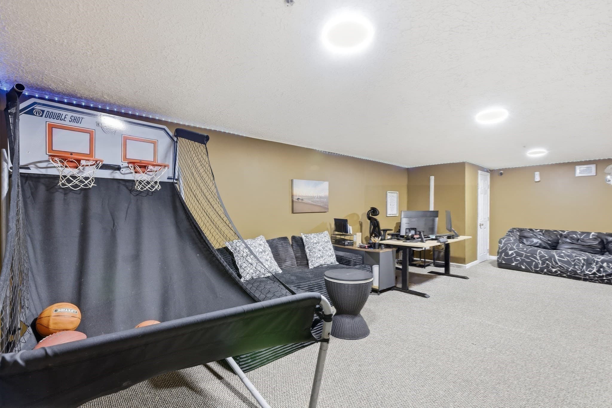 Condominium at 31 Patriot Rd # 31, Fitchburg MA 01420, Fitchburg, photo 20 of 31