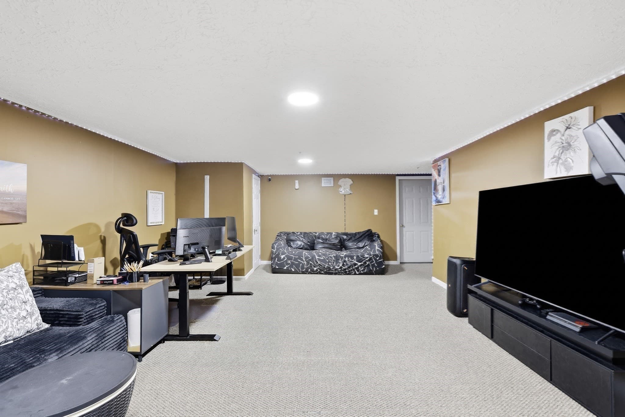 Condominium at 31 Patriot Rd # 31, Fitchburg MA 01420, Fitchburg, photo 21 of 31