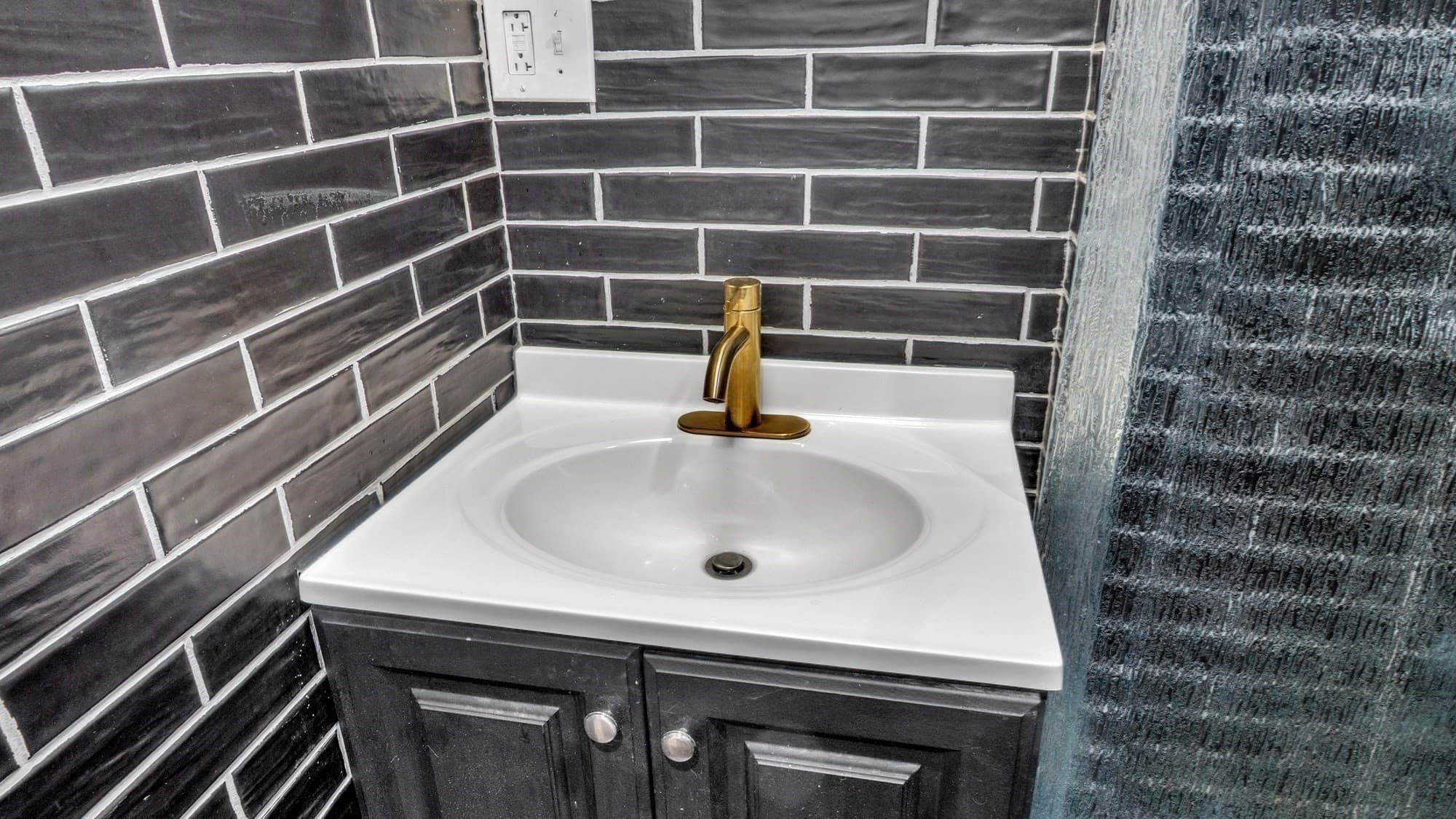 Condominium at 44 Pingree St # 5, Salem MA 01970, Salem, photo 17 of 28