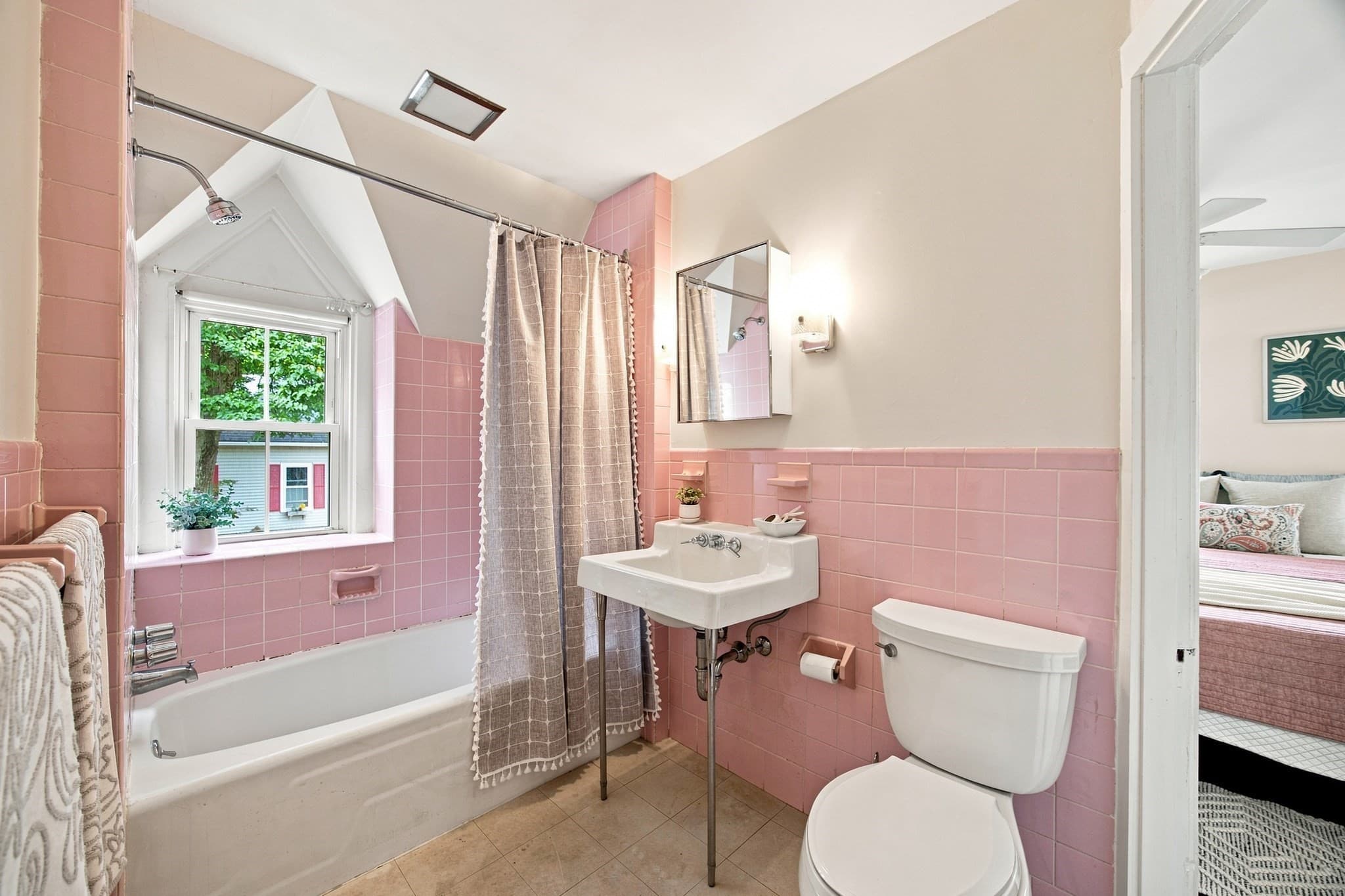 Single Family Residence at 46 Finn St, Northampton MA 01060, Northampton, photo 26 of 36