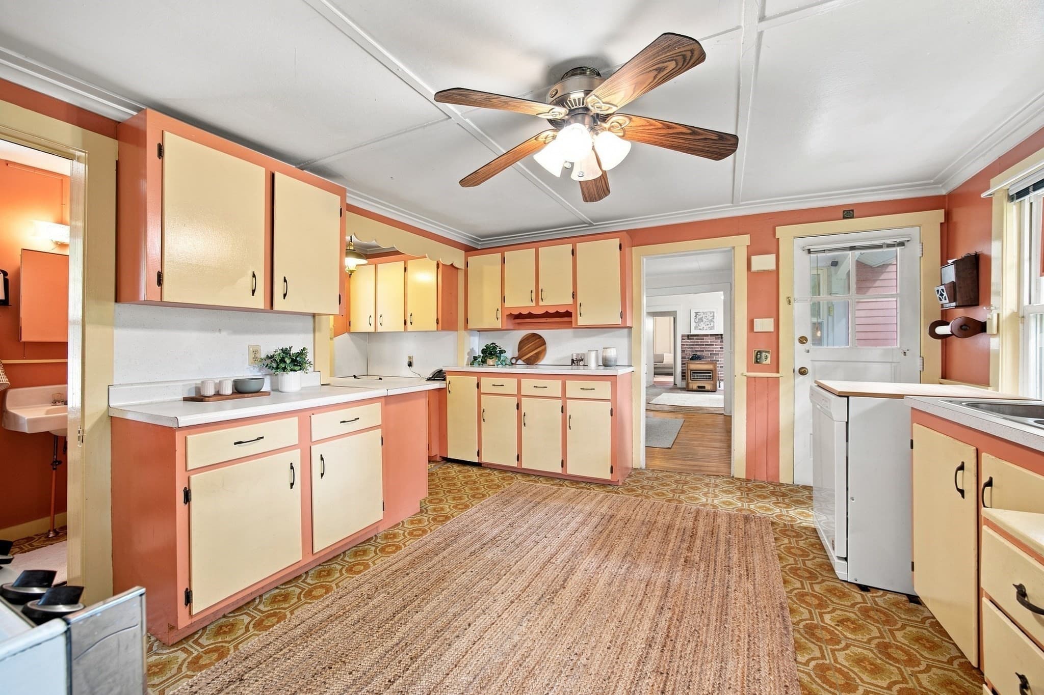 Single Family Residence at 46 Finn St, Northampton MA 01060, Northampton, photo 19 of 36