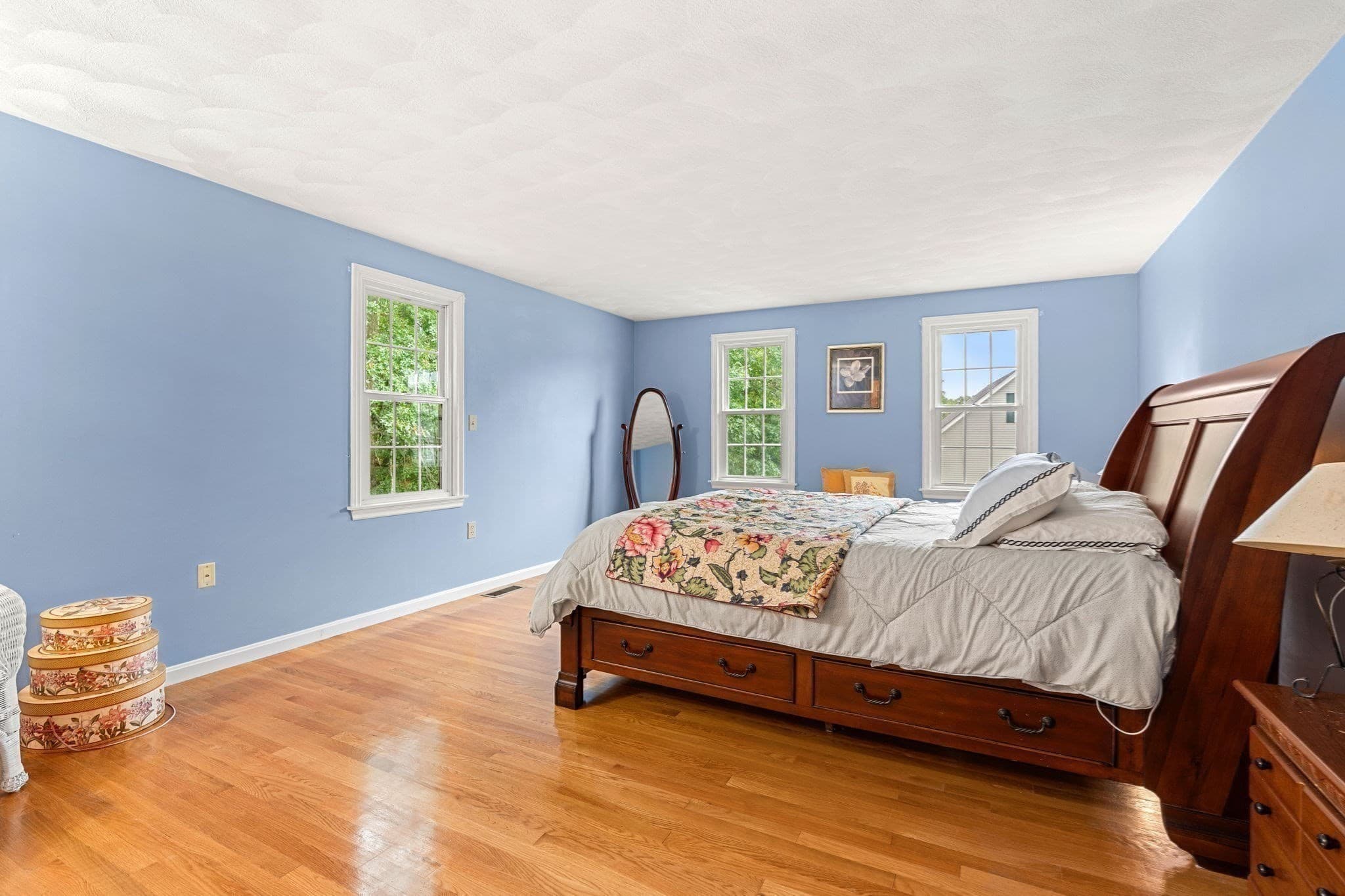 Single Family Residence at 19 Noel Rd, Andover MA 01810, Andover, photo 17 of 31
