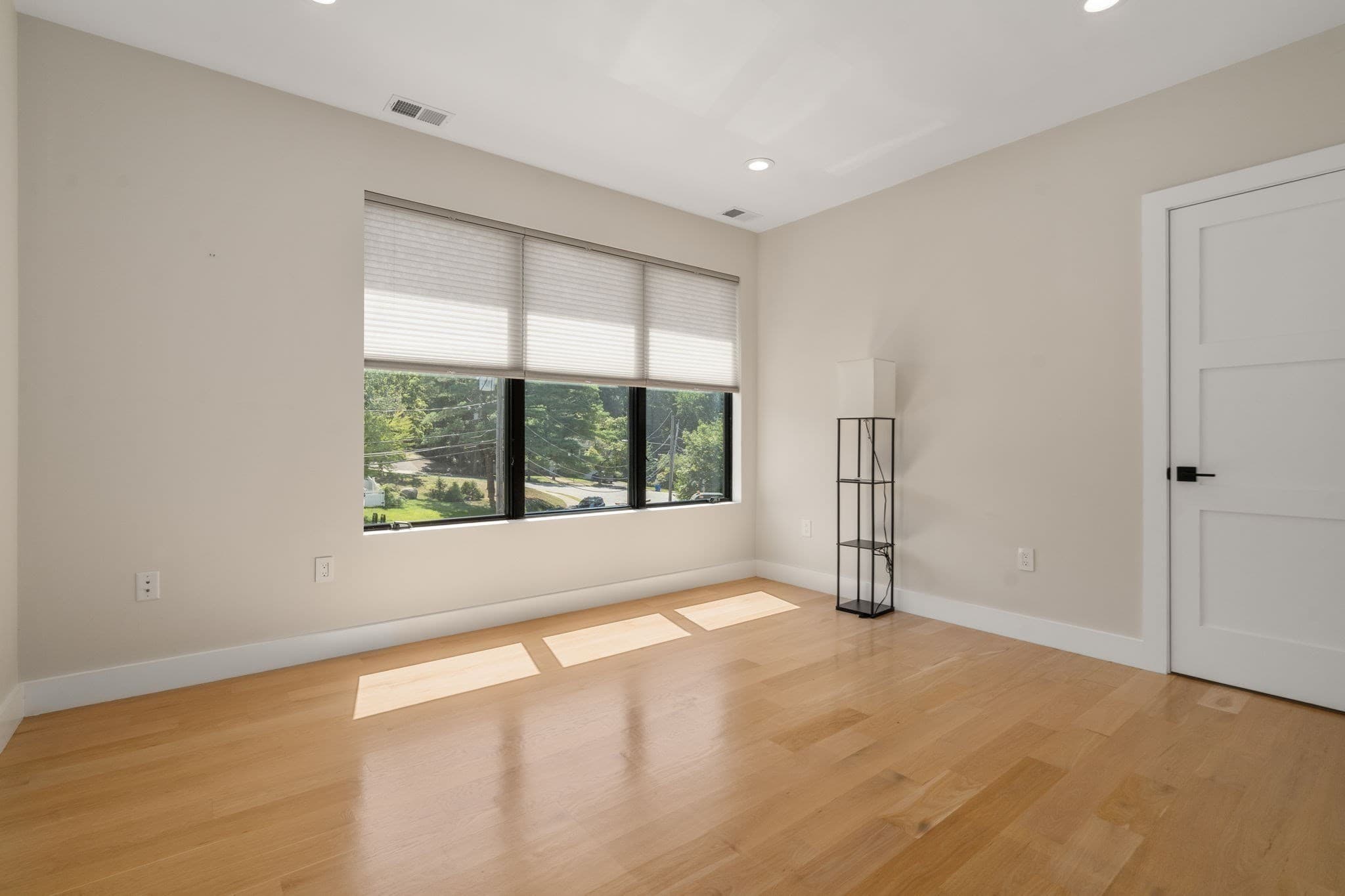 Single Family Residence at 20 Peach Tree Lane, Newton MA 02459, Newton, photo 12 of 40