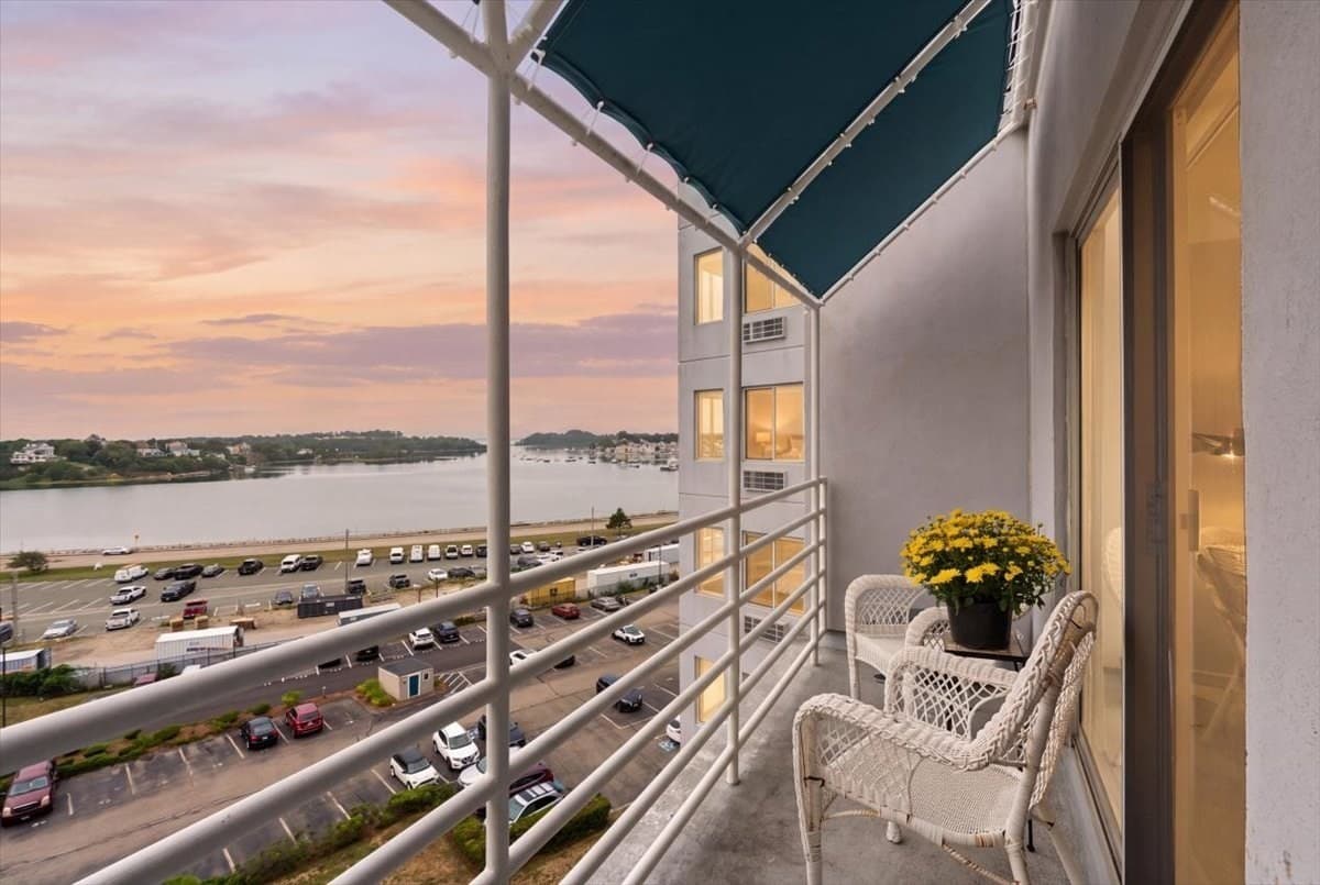 Condominium at 9 Park Ave. # 707, Hull MA 02045, Hull, photo 2 of 36