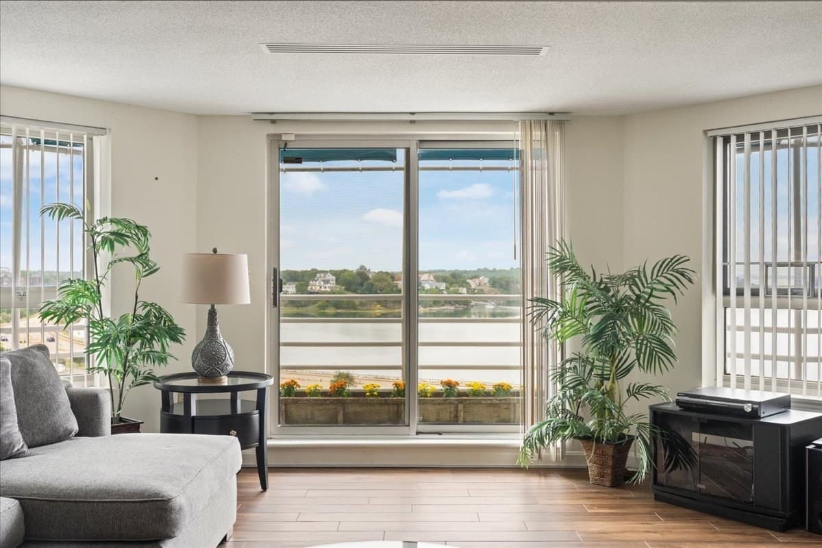 Condominium at 9 Park Ave. # 707, Hull MA 02045, Hull, photo 6 of 36