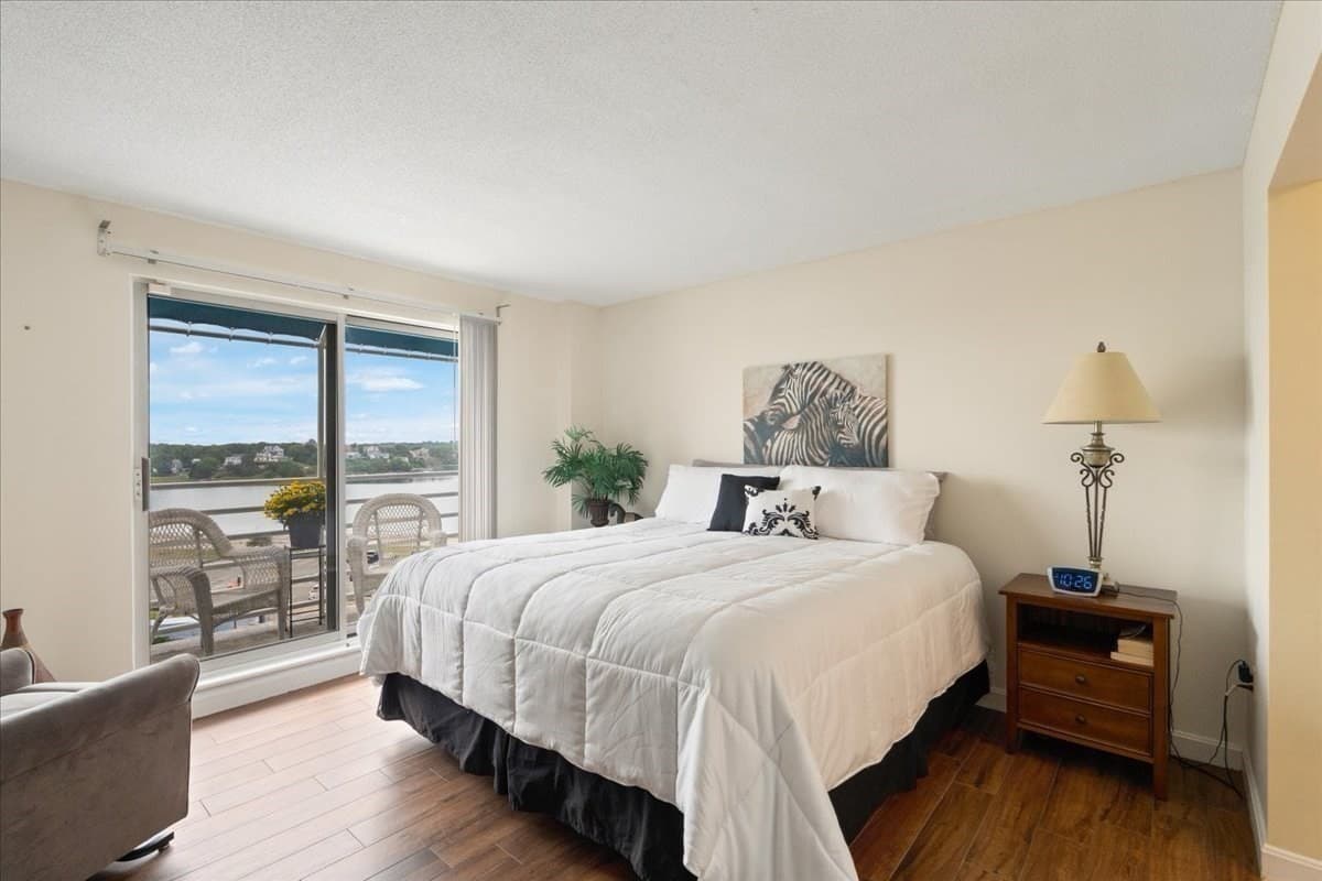Condominium at 9 Park Ave. # 707, Hull MA 02045, Hull, photo 15 of 36